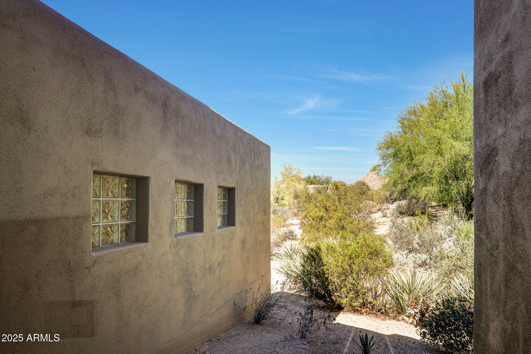 10801 E HAPPY VALLEY Road 71