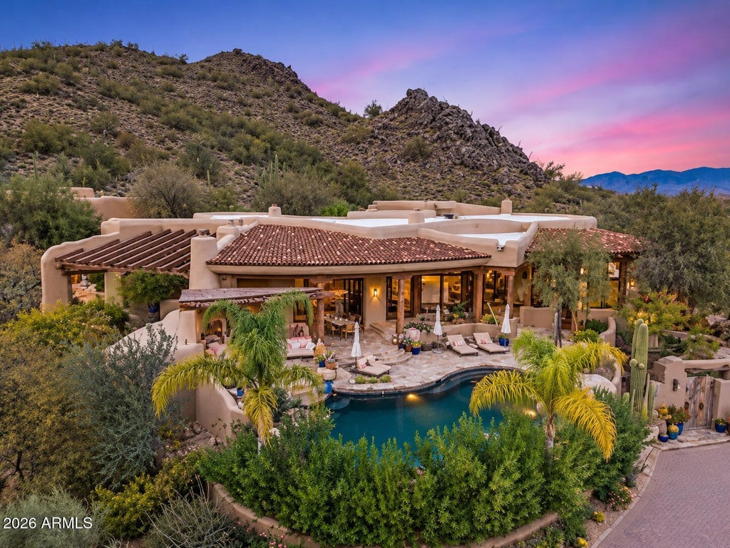 Photo of 8300 E Dixileta Drive #263, Scottsdale, AZ 85266 (MLS # 7095814)