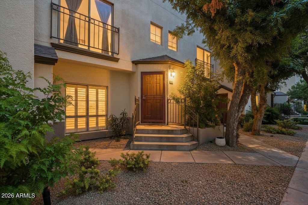 Photo of 100 E Fillmore Street #216, Phoenix, AZ 85004 (MLS # 7024919)