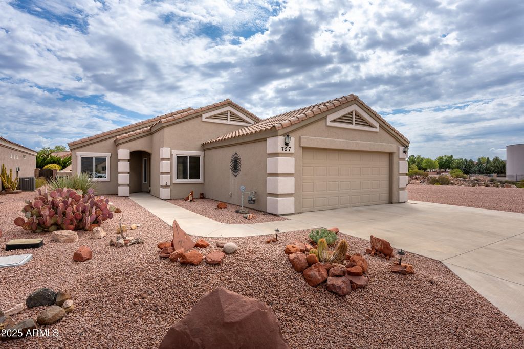 Photo of 757 S Rainbow Ridge Drive, Cornville, AZ 86325 (MLS # 7002049)