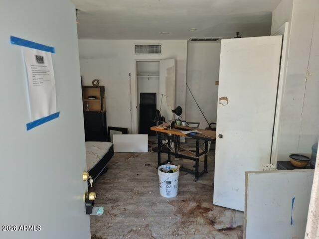 2969 N 19TH Avenue 44