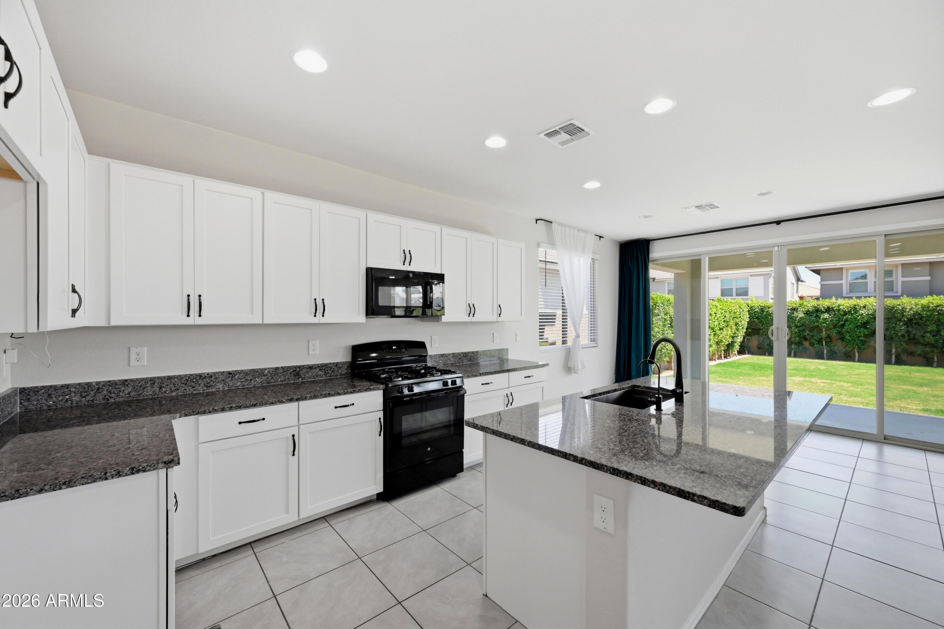 DESERT PLACE AT MORRISON RANCH PHASE 4 - Residential