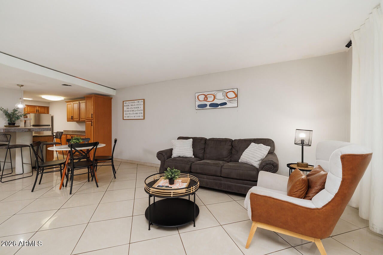 7625 E CAMELBACK Road B101