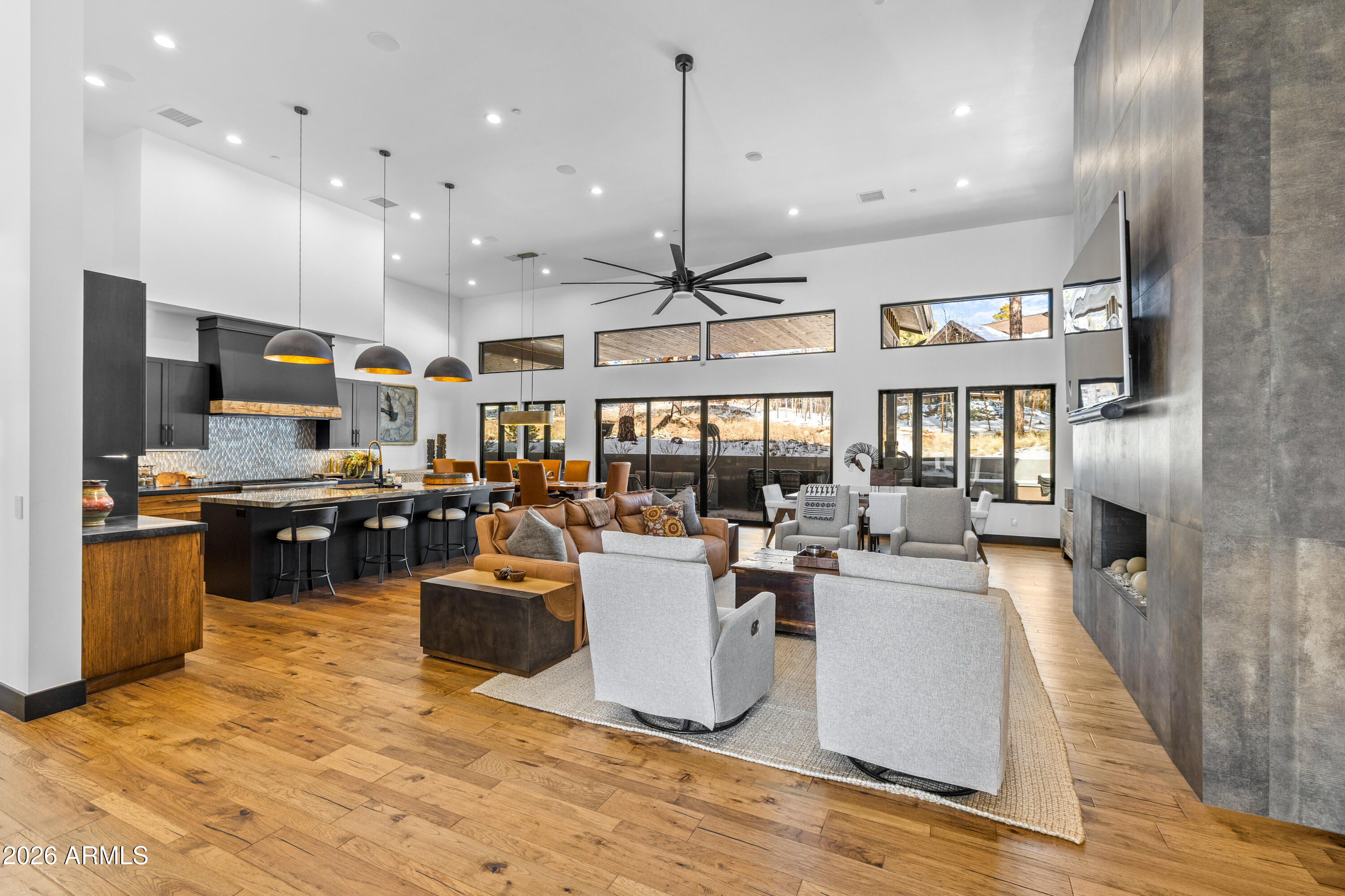 ESTATES AT PINE CANYON - Residential