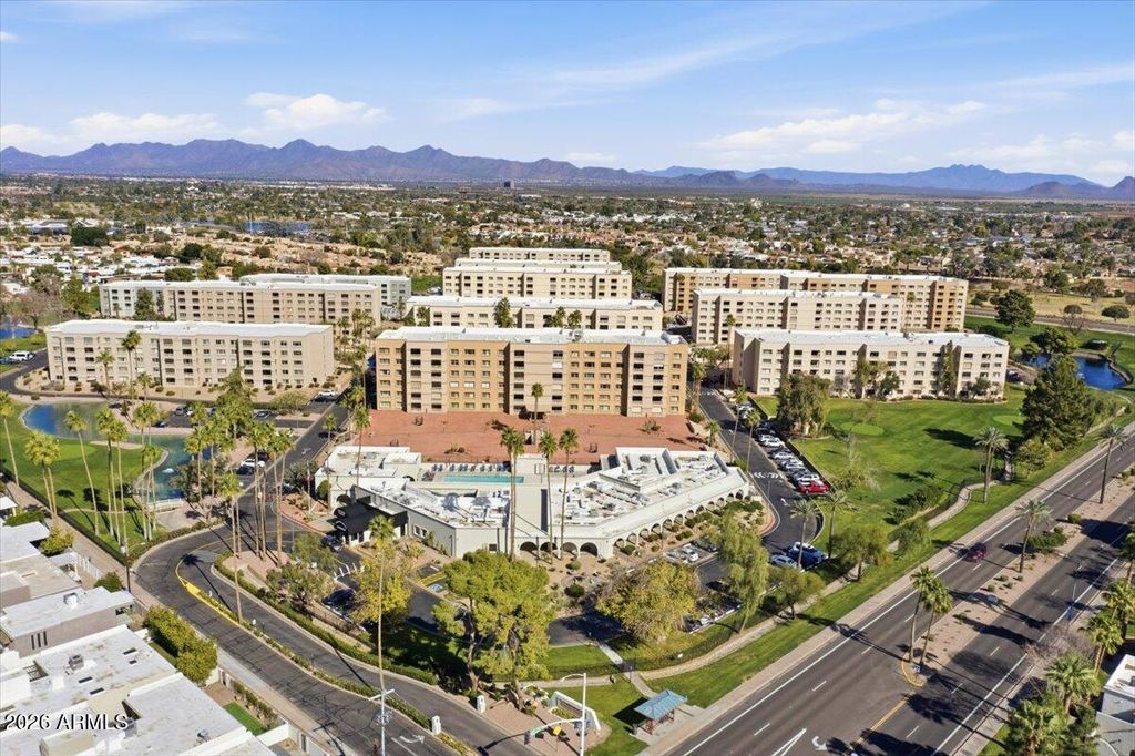 Photo of 7910 E Camelback Road #402, Scottsdale, AZ 85251 (MLS # 6976820)