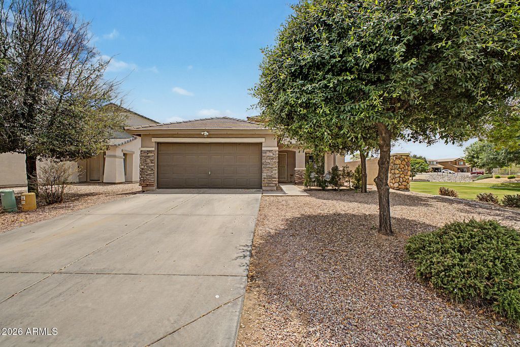 Photo of 2525 W Gold Mine Way, San Tan Valley, AZ 85144 (MLS # 7024038)