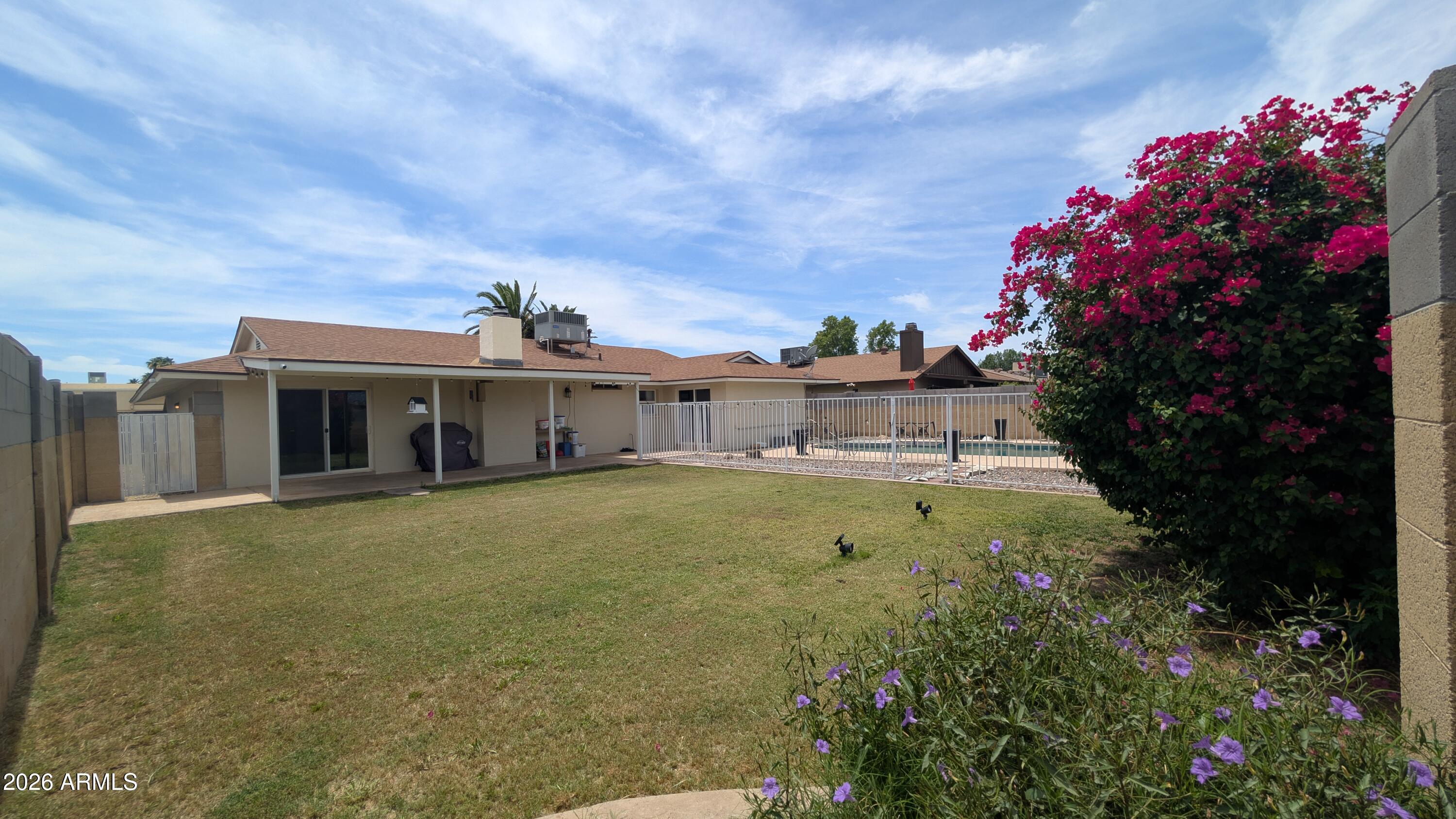 3346 W HEARN Road