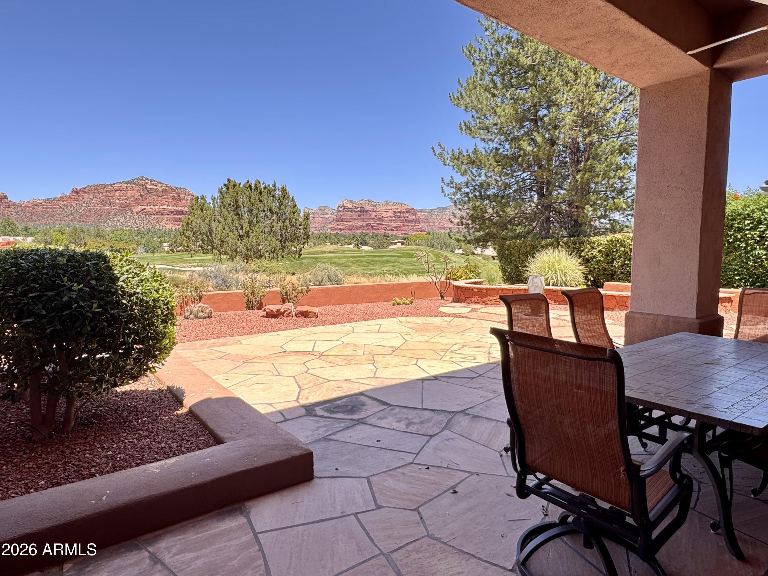 827 CROWN RIDGE Road