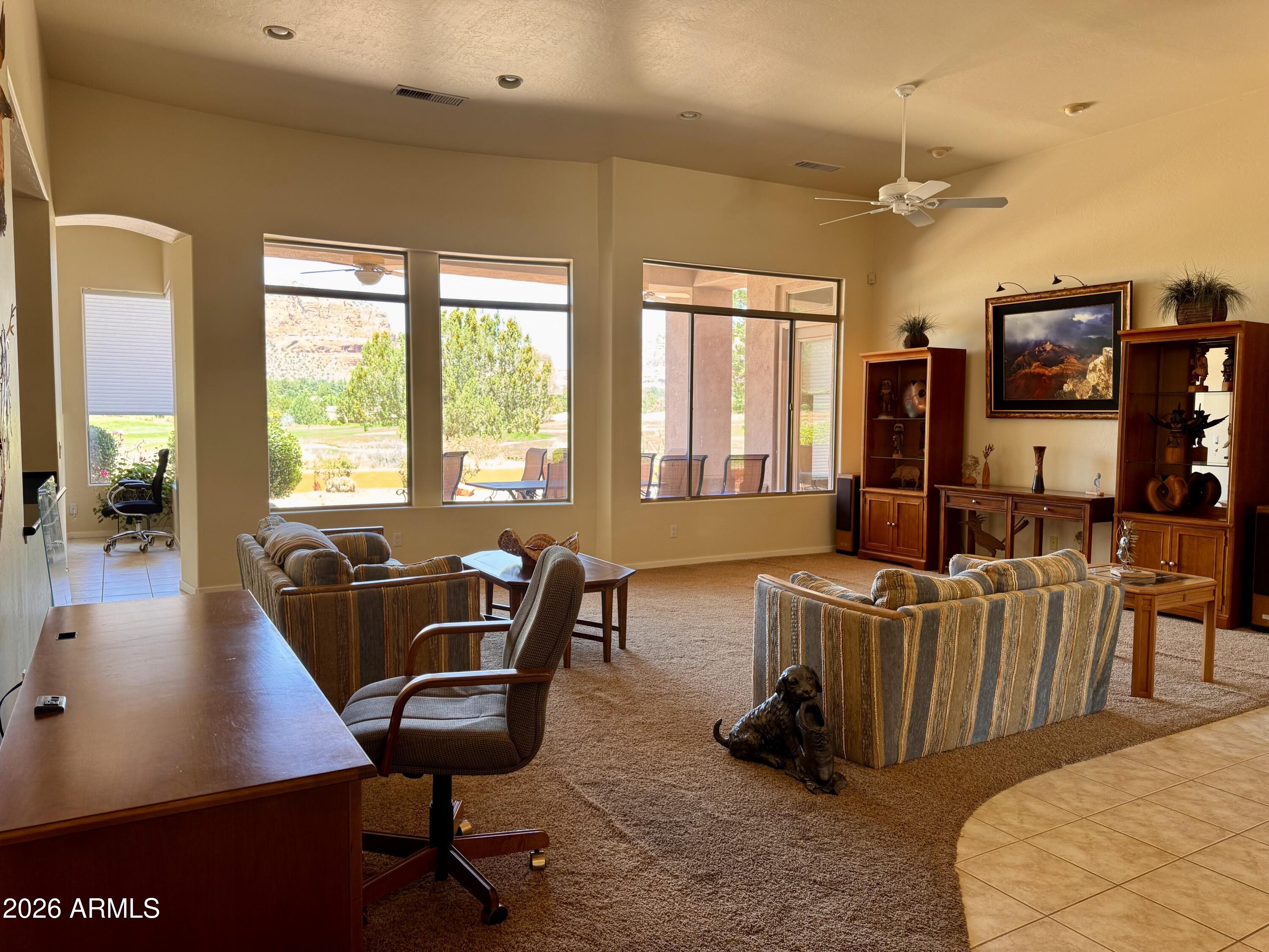 827 CROWN RIDGE Road