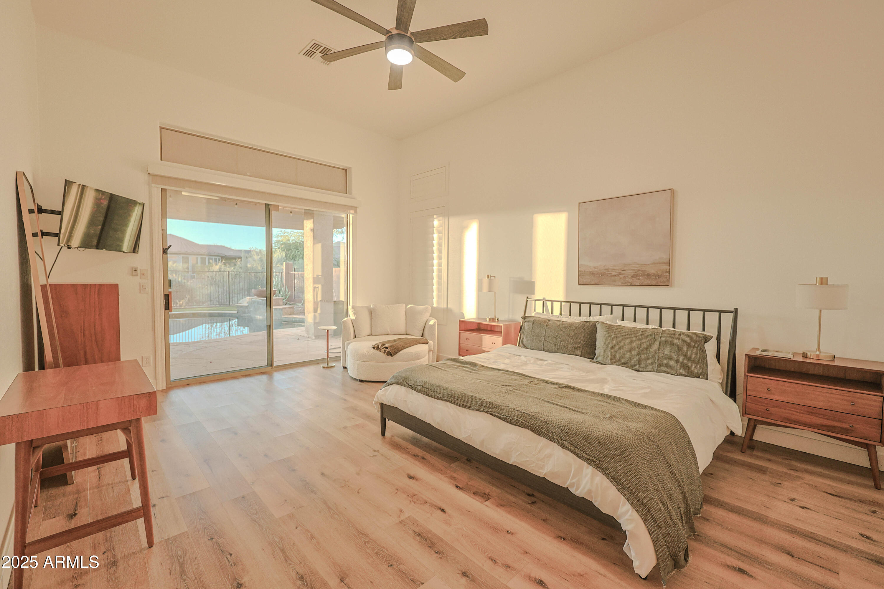 40704 N BELL MEADOW Trail