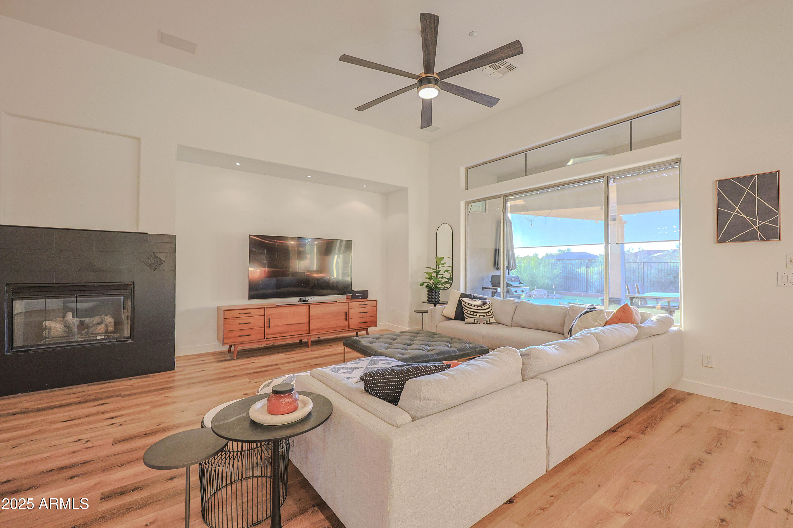 40704 N BELL MEADOW Trail