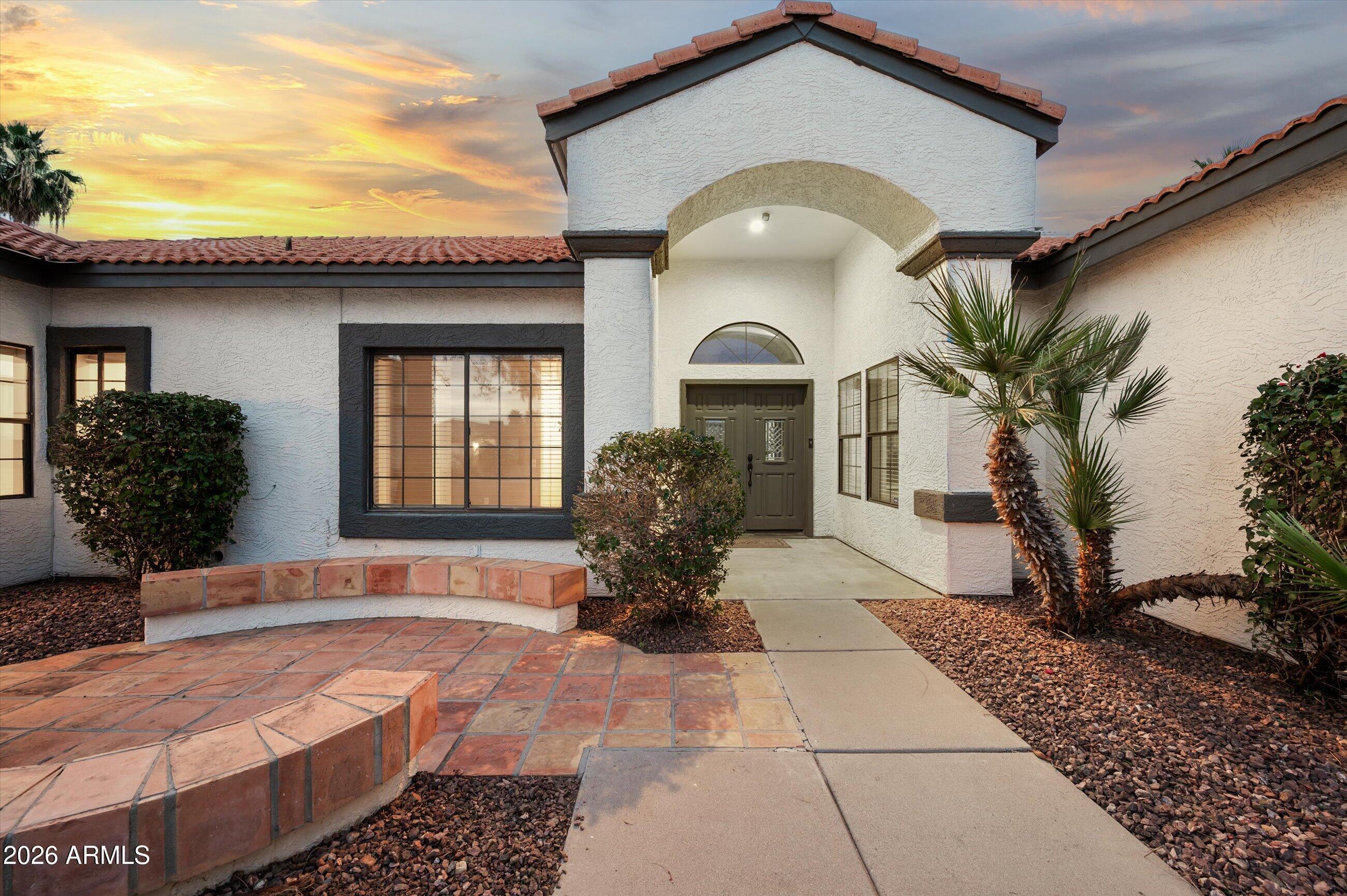 5636 E PARADISE Lane