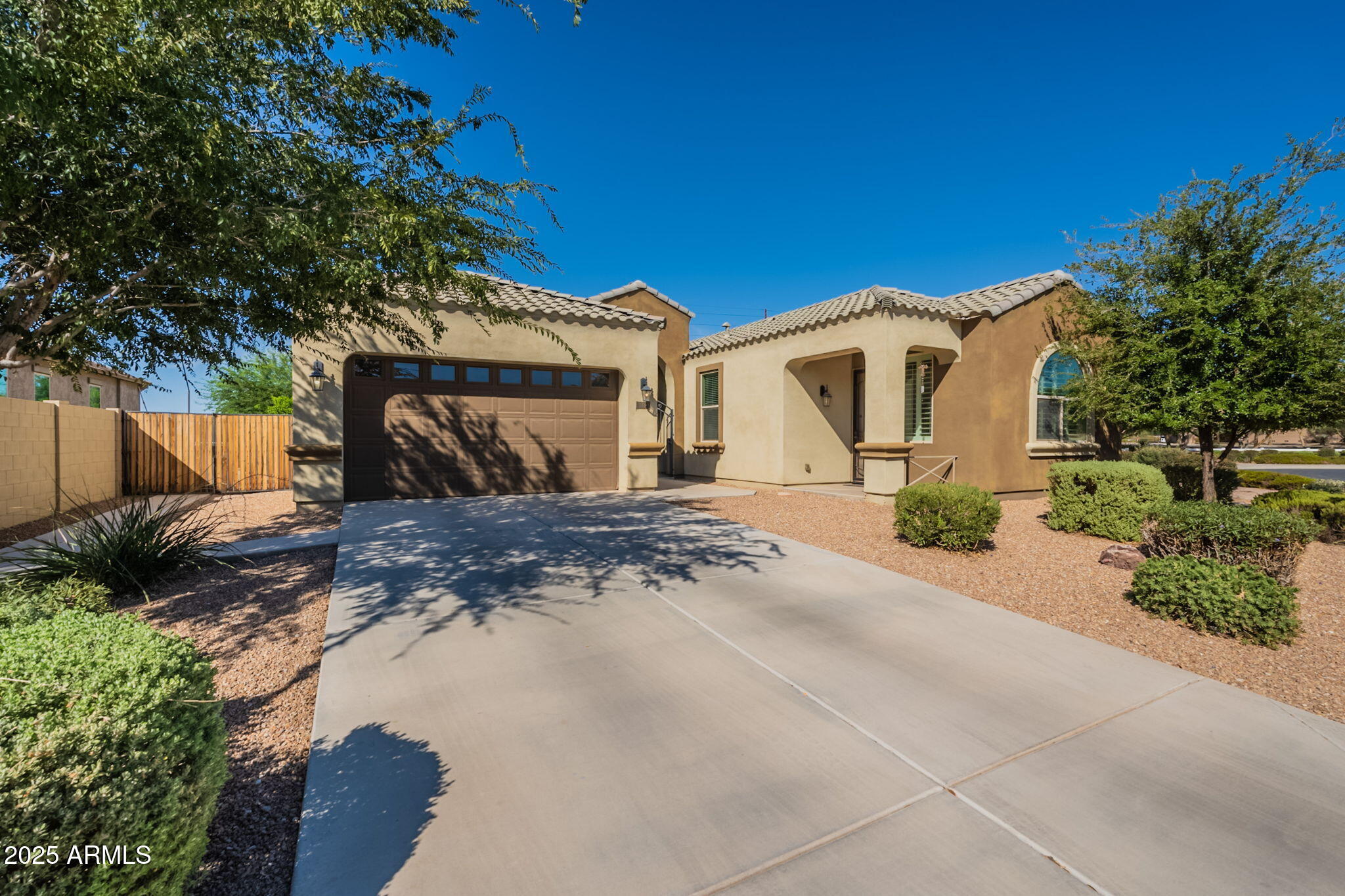 19784 E RAVEN Drive