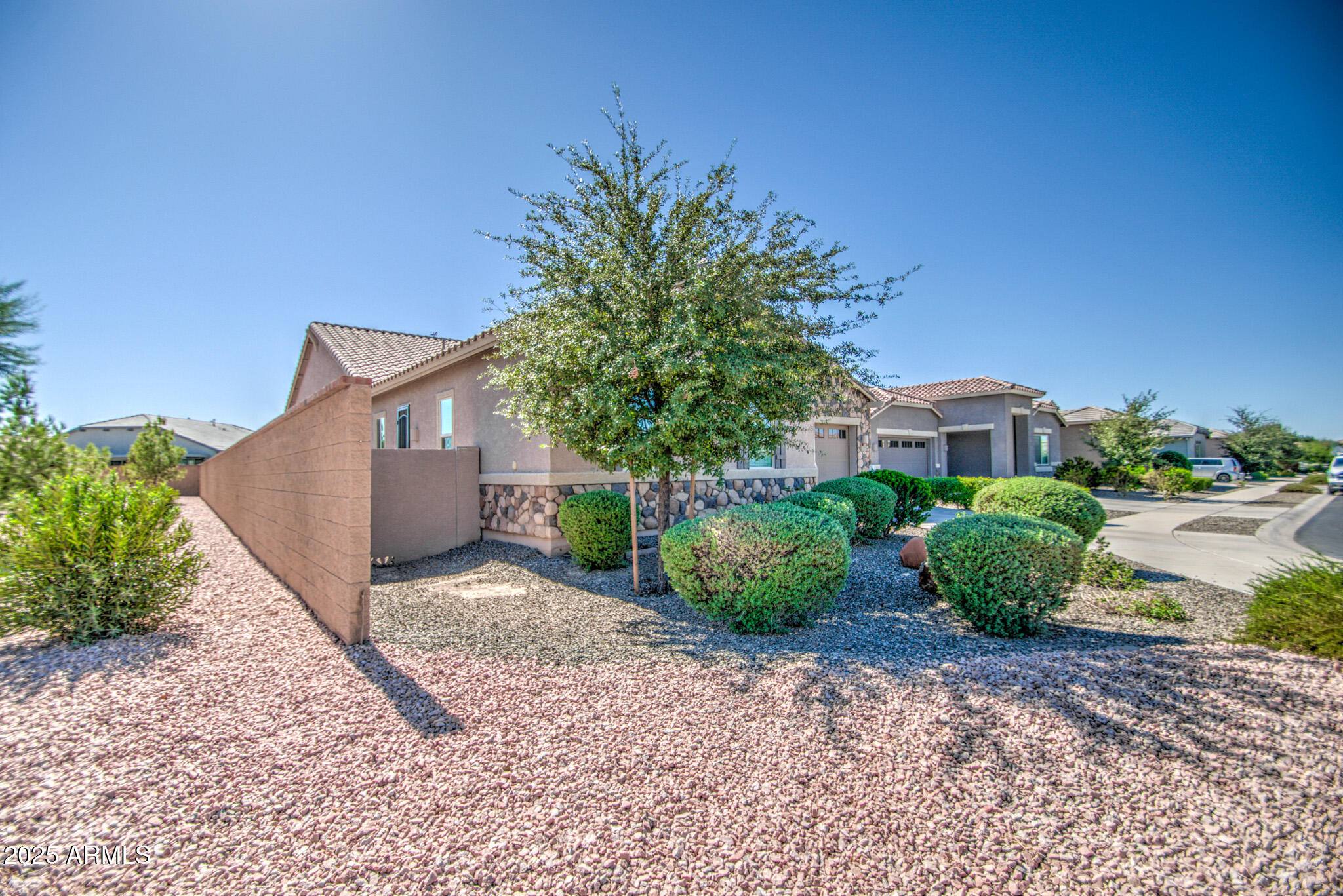 21551 E WAVERLY Court