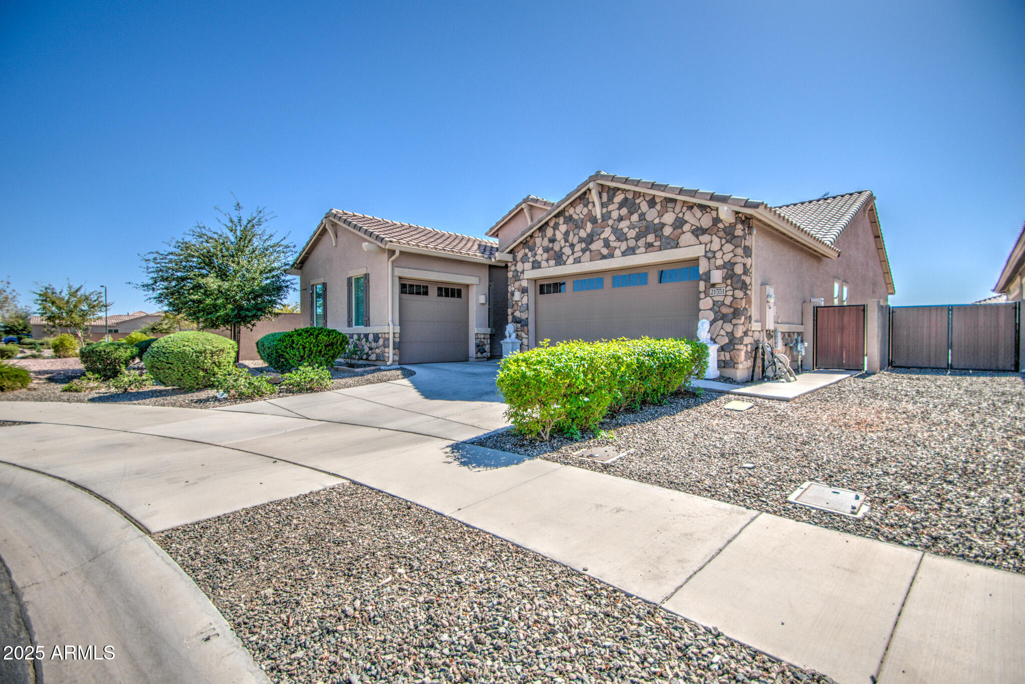 21551 E WAVERLY Court