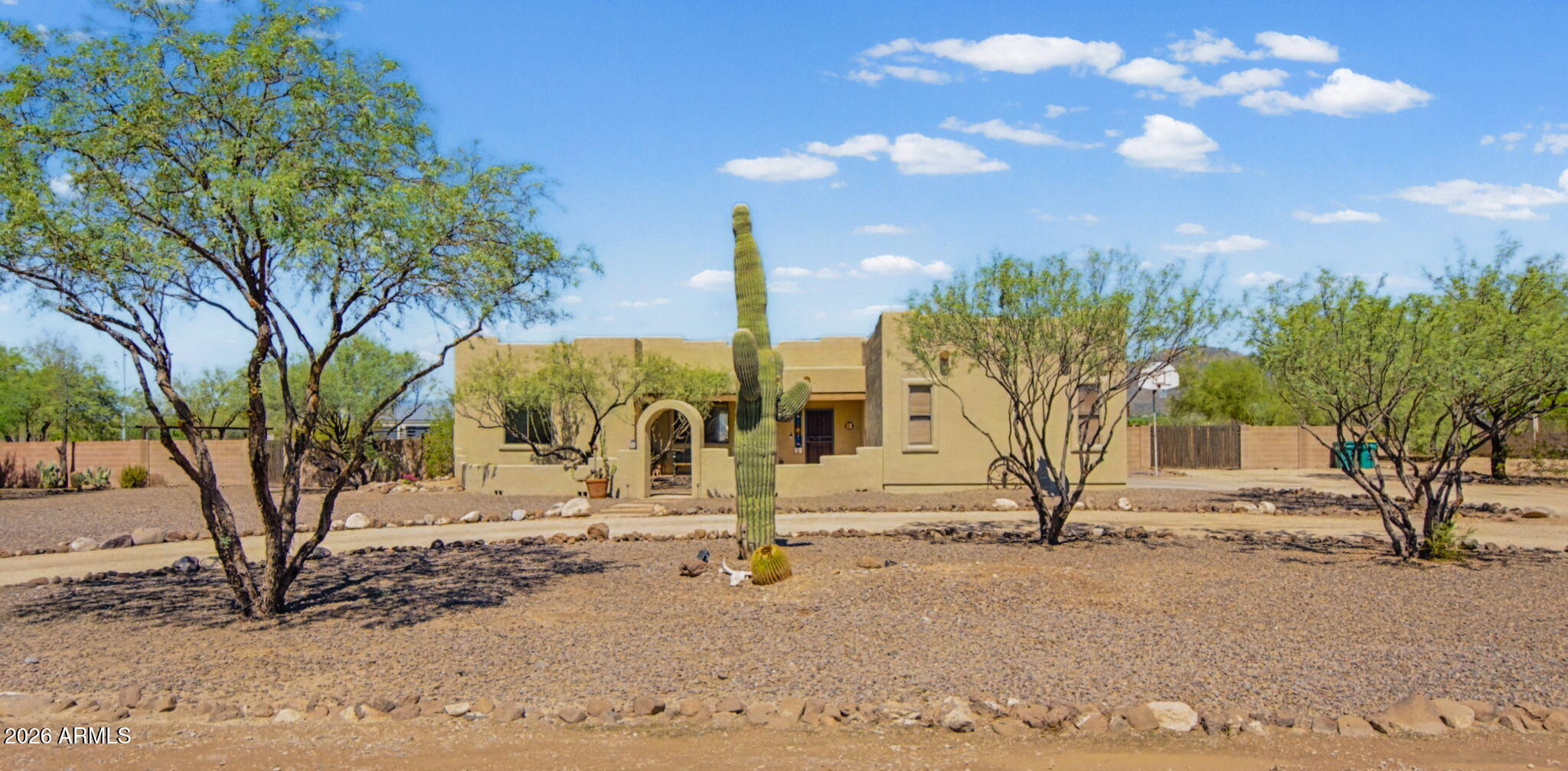2818 W Tanya Trail