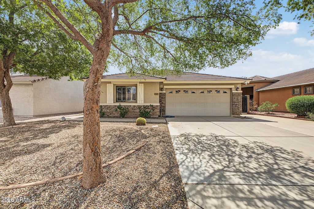 Photo of 2401 W Silver Streak Way, San Tan Valley, AZ 85144 (MLS # 7084484)