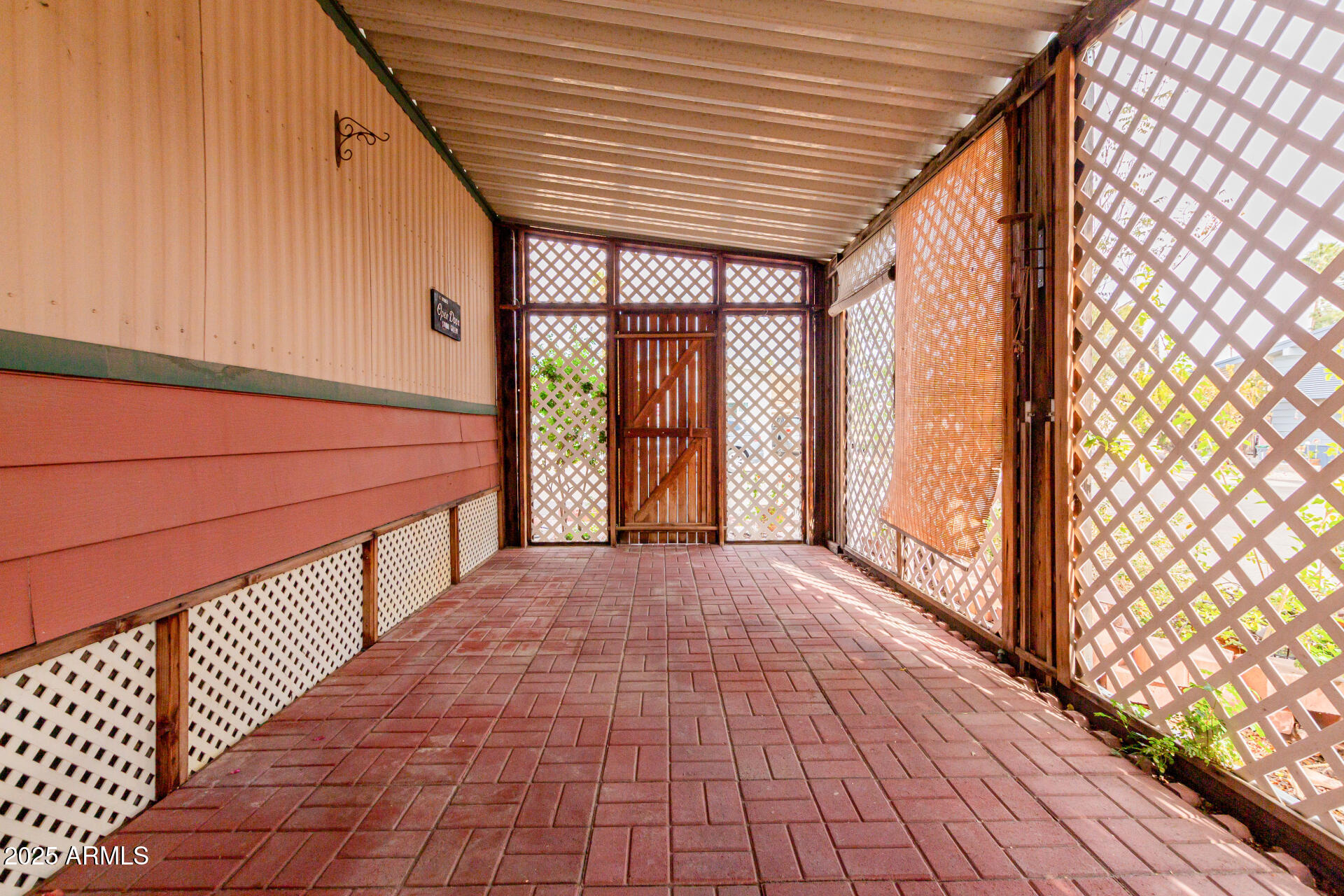 Phoenix North Mobile Home Park - Residential