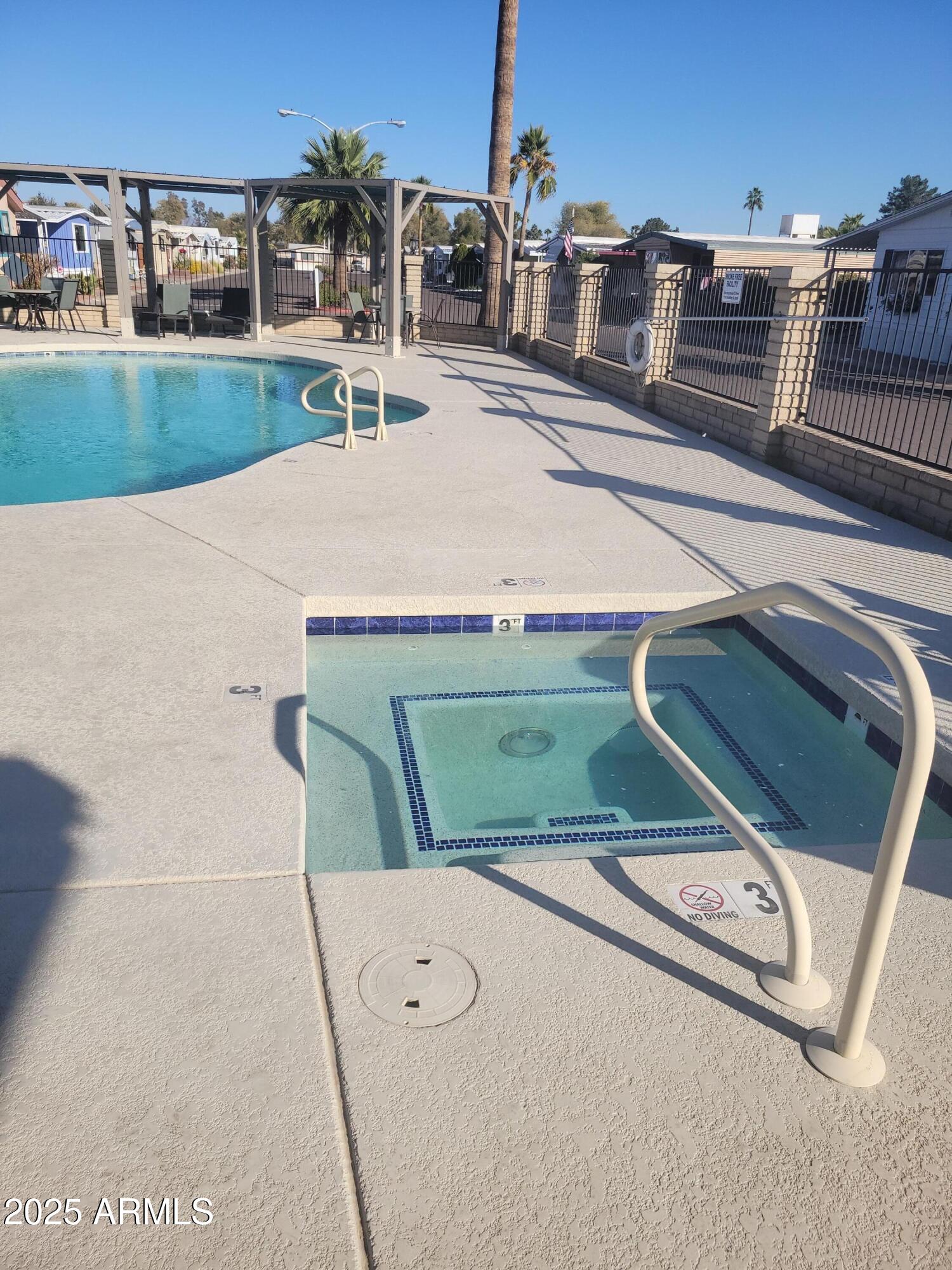 Phoenix North Mobile Home Park - Residential