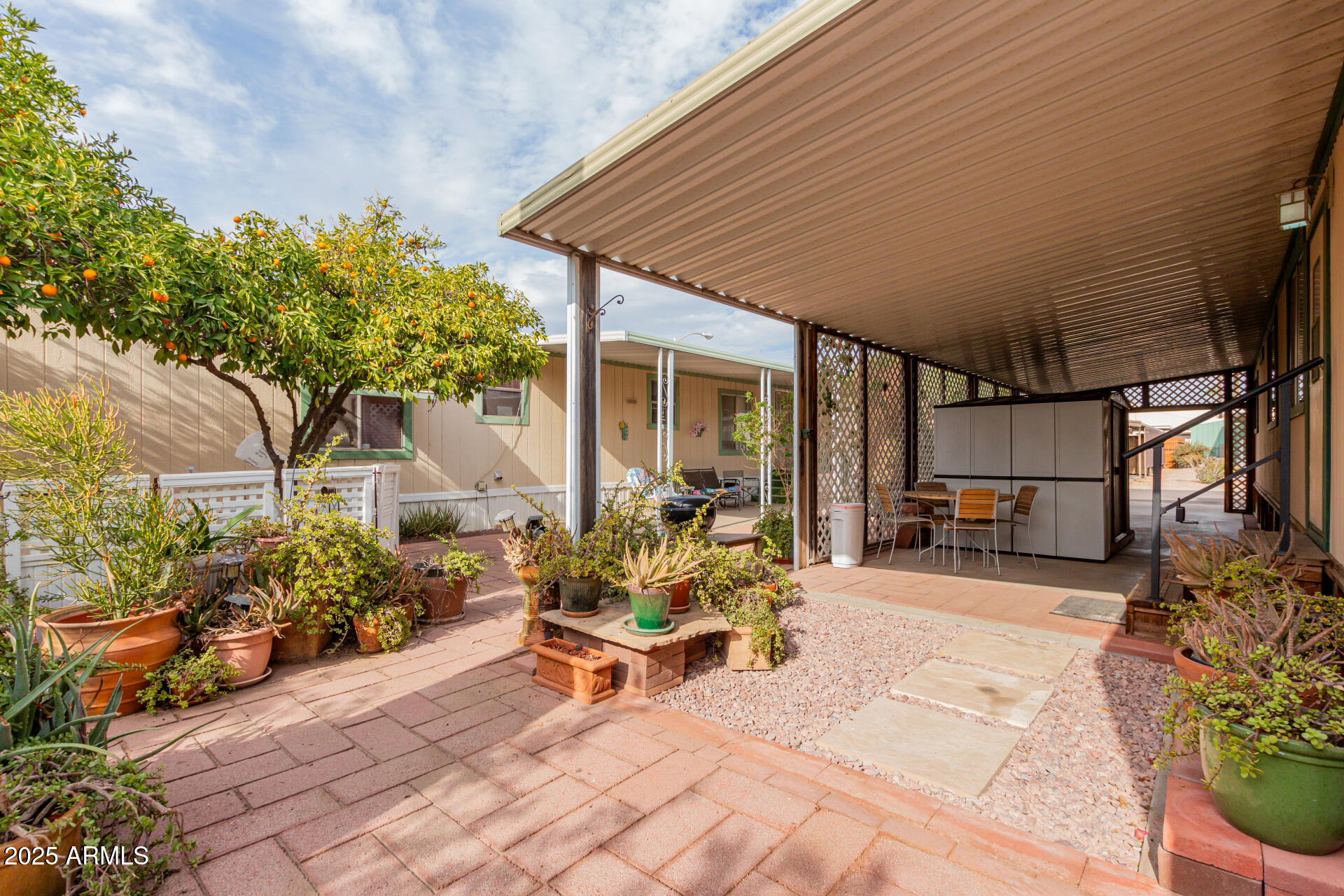 Phoenix North Mobile Home Park - Residential