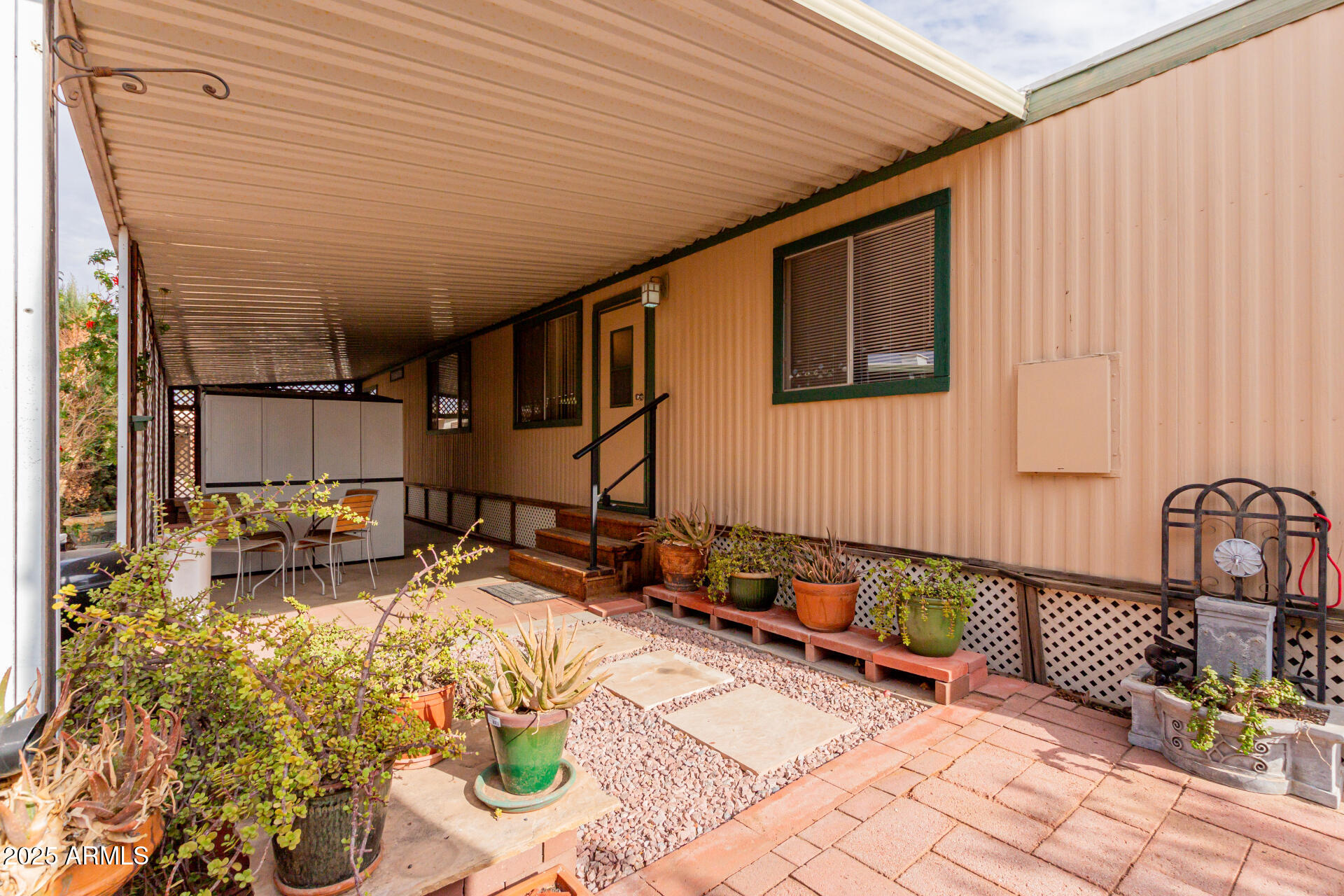 Phoenix North Mobile Home Park - Residential