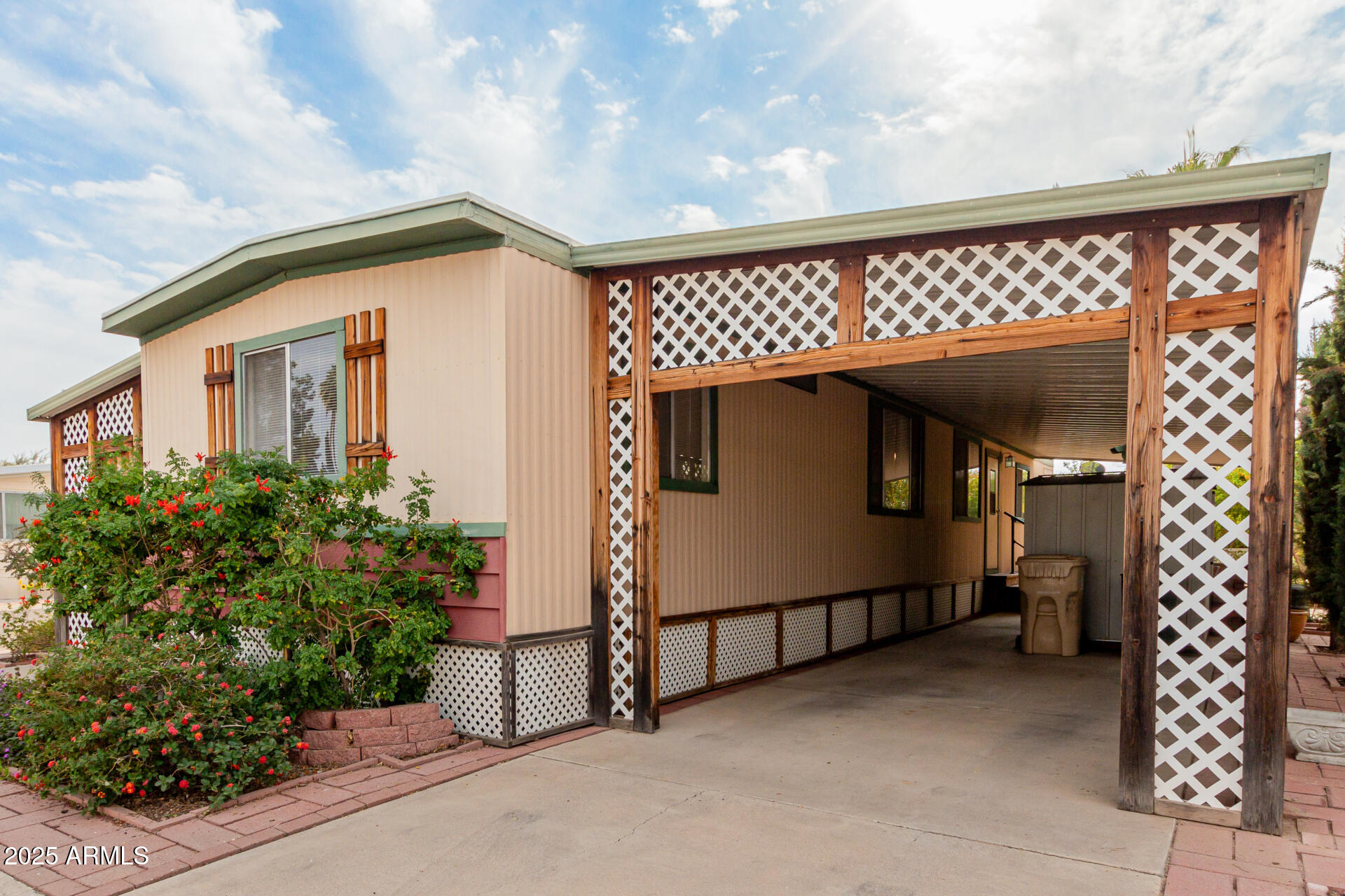 Phoenix North Mobile Home Park - Residential
