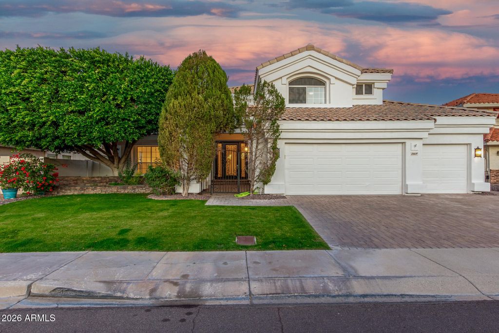 Photo of 21619 N 56th Drive, Glendale, AZ 85308 (MLS # 6986386)