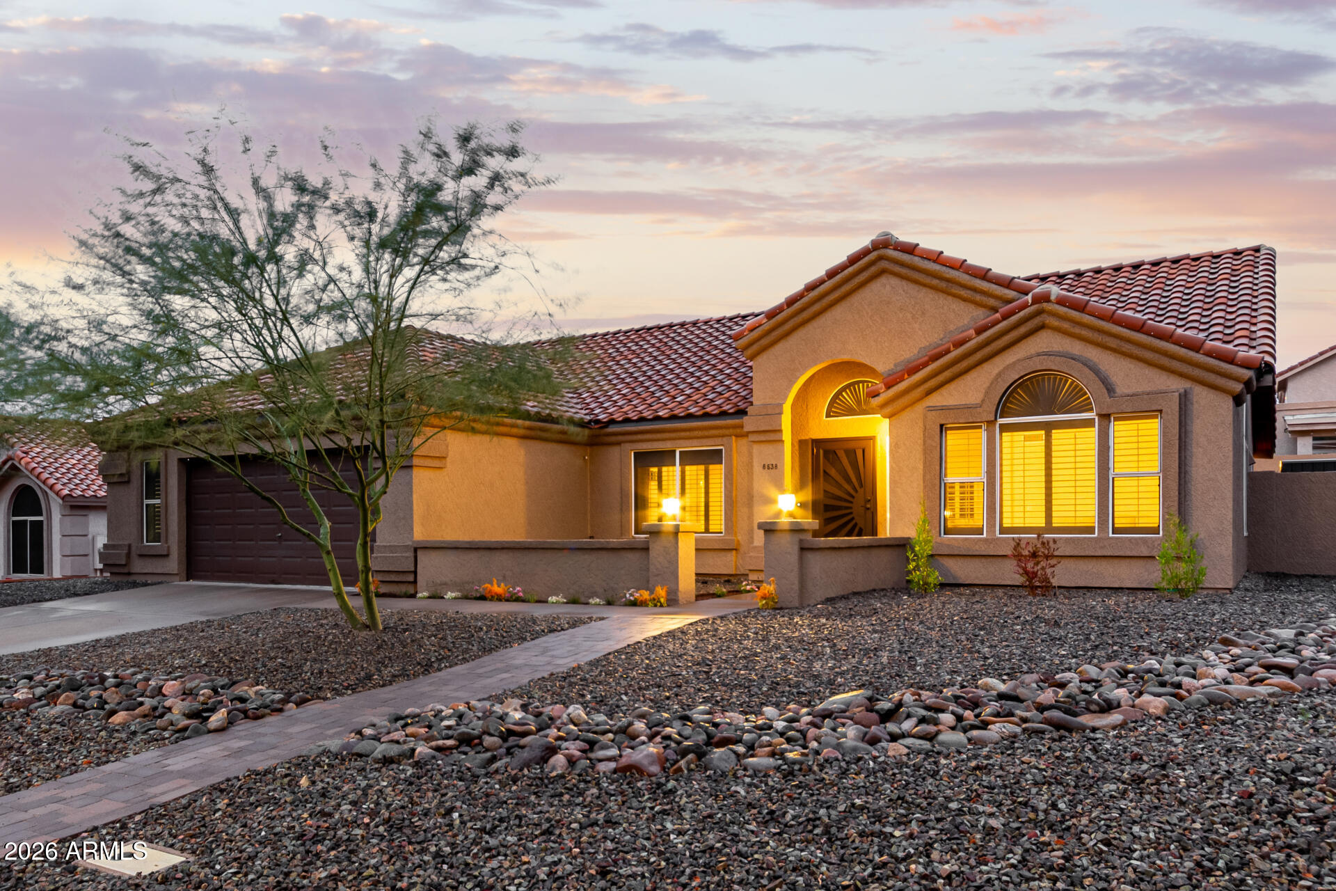 6538 E PRESIDIO Street