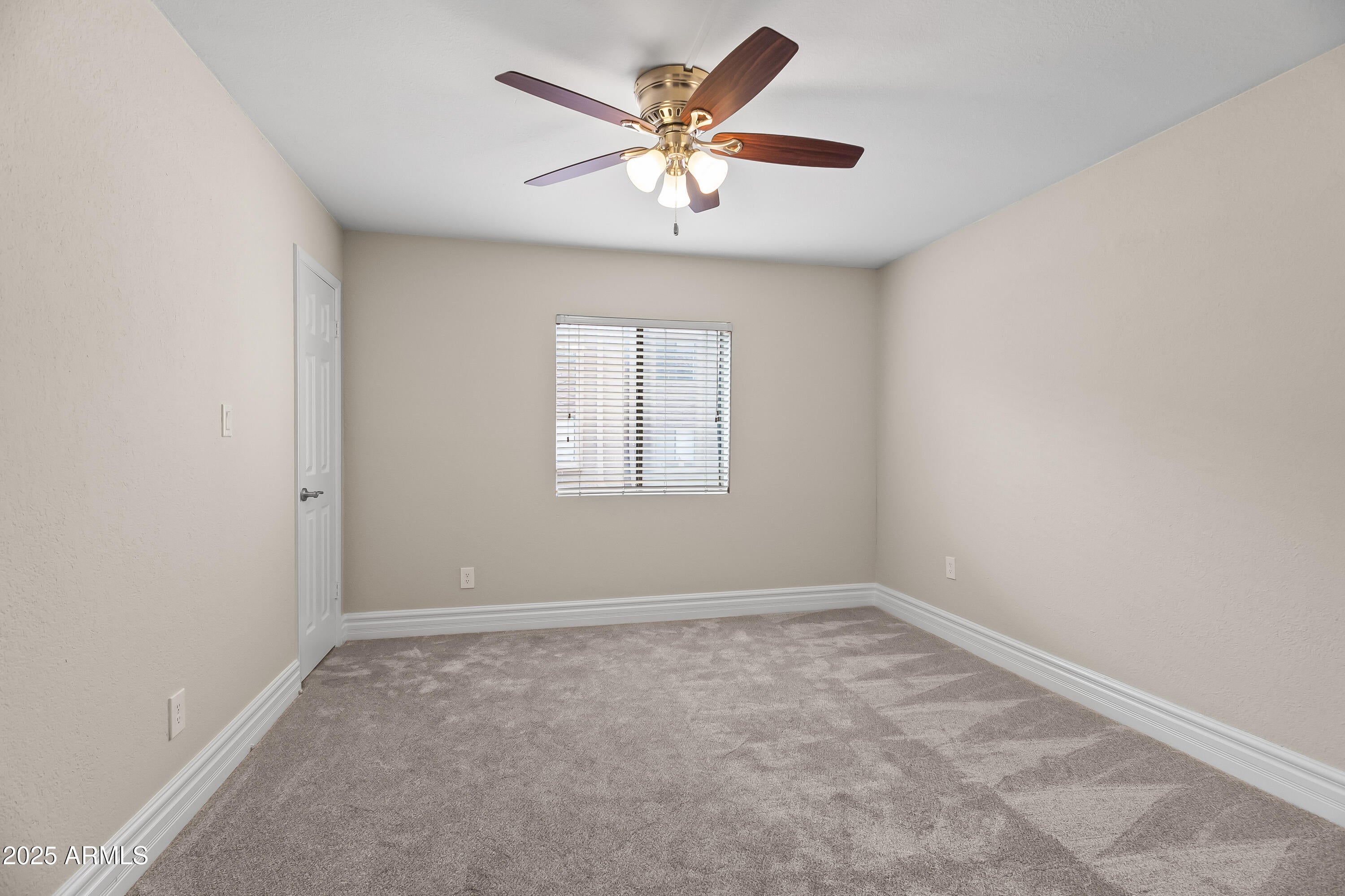 3825 E Camelback Road Unit 114