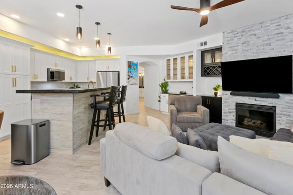 7601 E INDIAN BEND RD APT 1017, SCOTTSDALE, AZ 85250 - Image 3b7fe111dbb4590eb11cb24cb17f1977/3128226567
