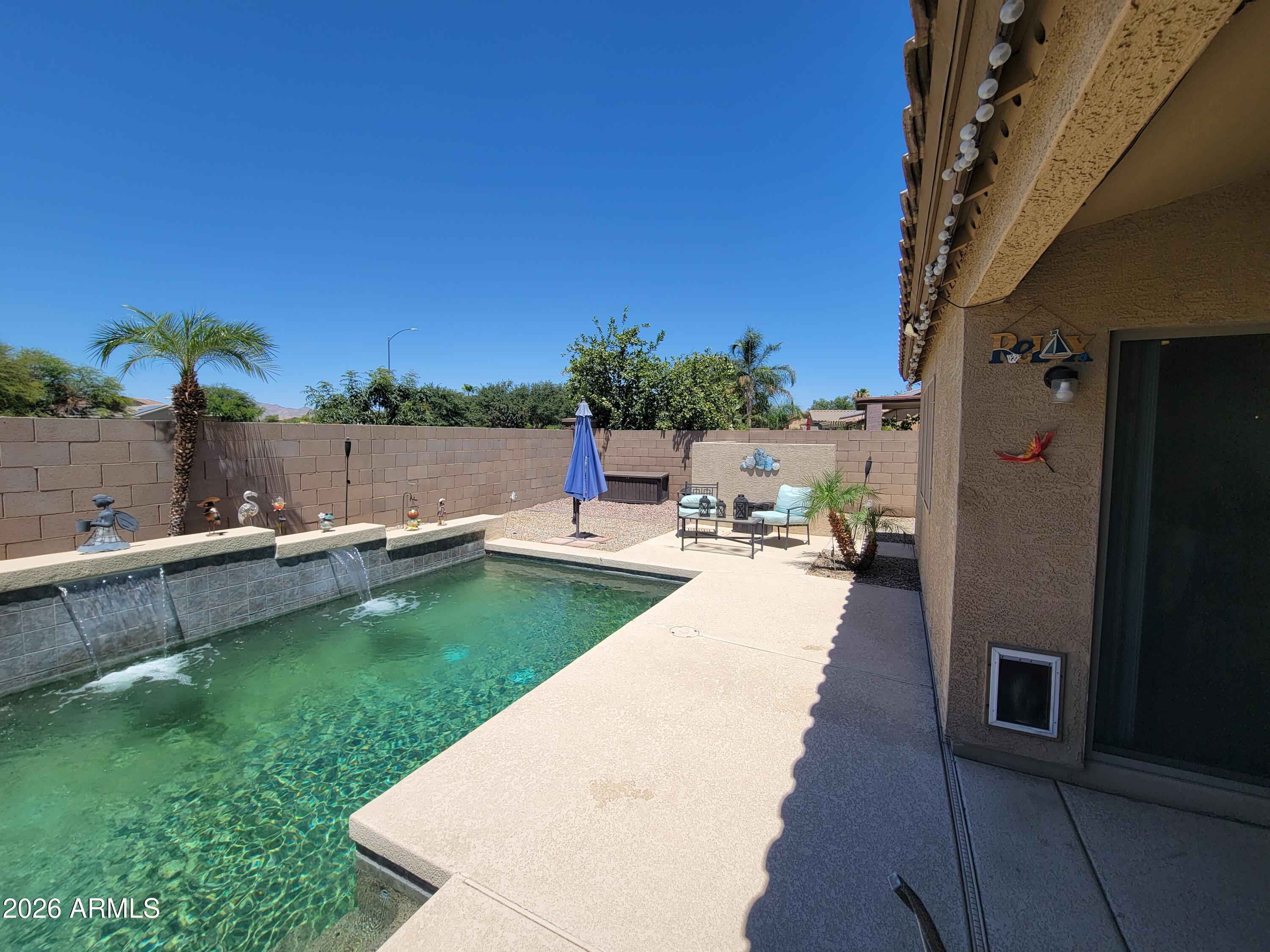 15652 N 164th Lane