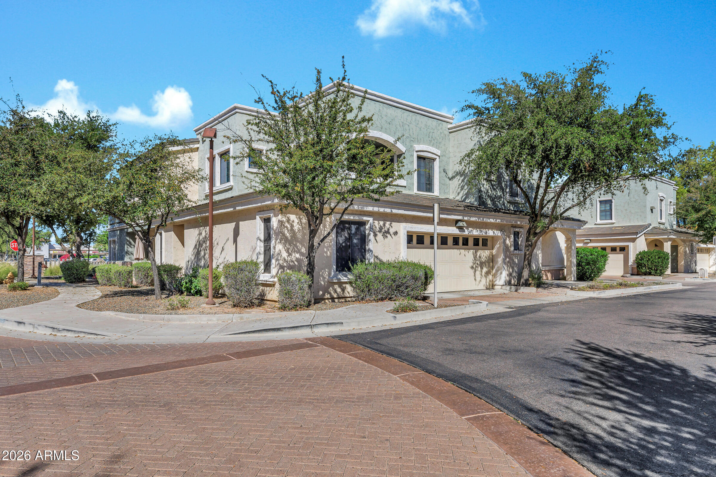 10757 N 74TH Street 2039