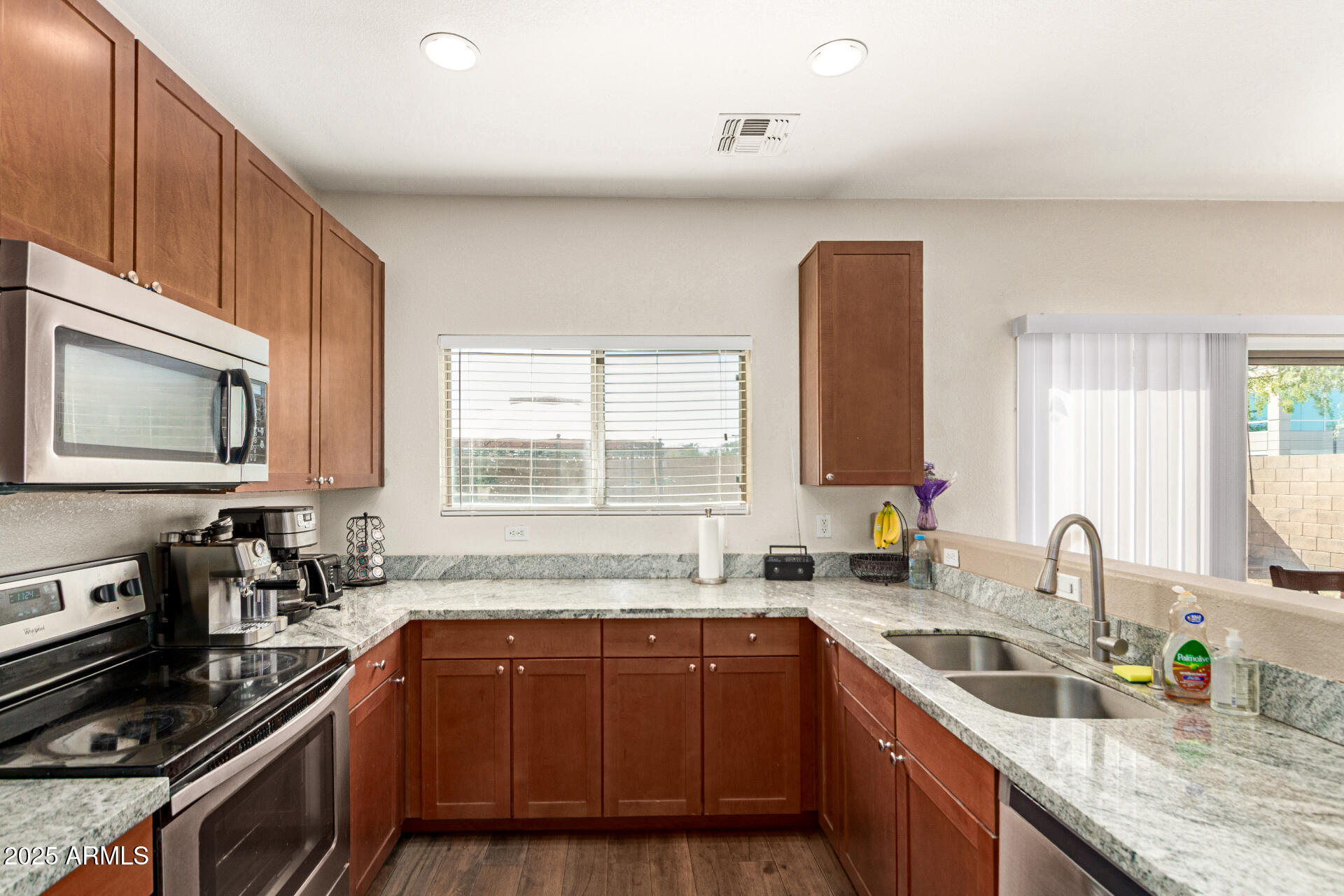 9563 W MONTE VISTA Road