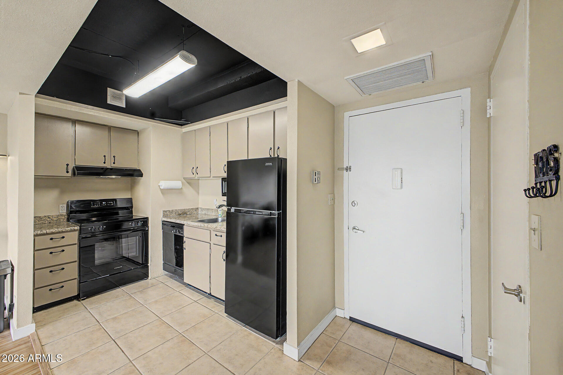 LANDMARK TOWERS CONDOMINIUM - Residential