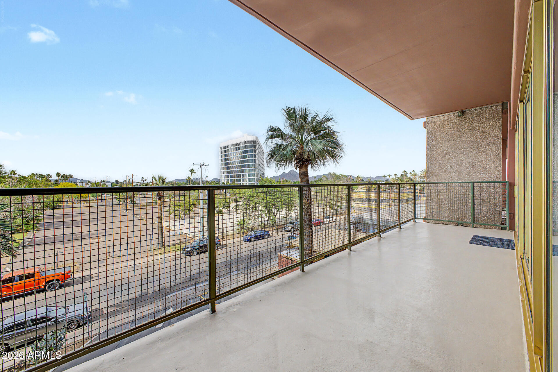 LANDMARK TOWERS CONDOMINIUM - Residential
