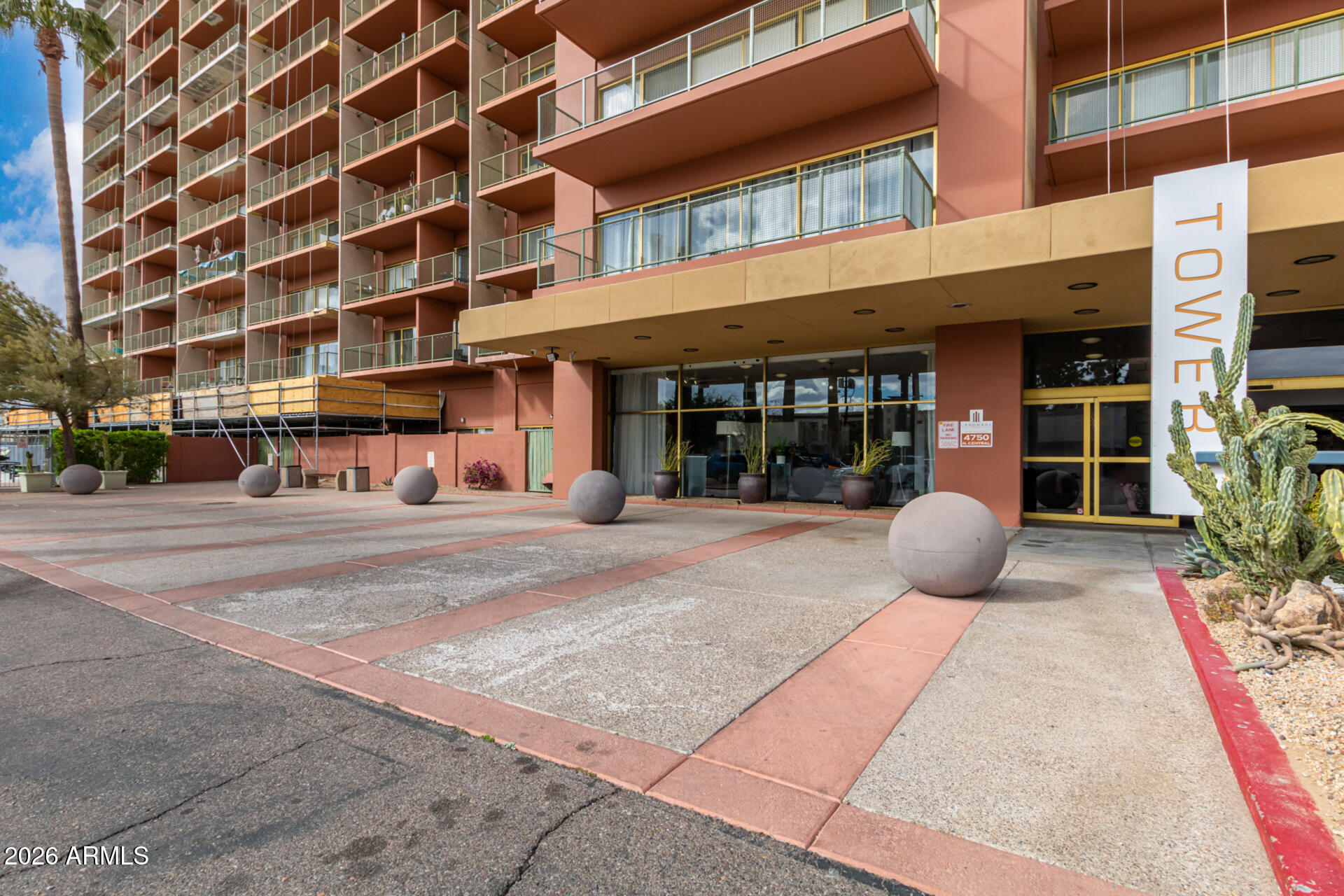 LANDMARK TOWERS CONDOMINIUM - Residential