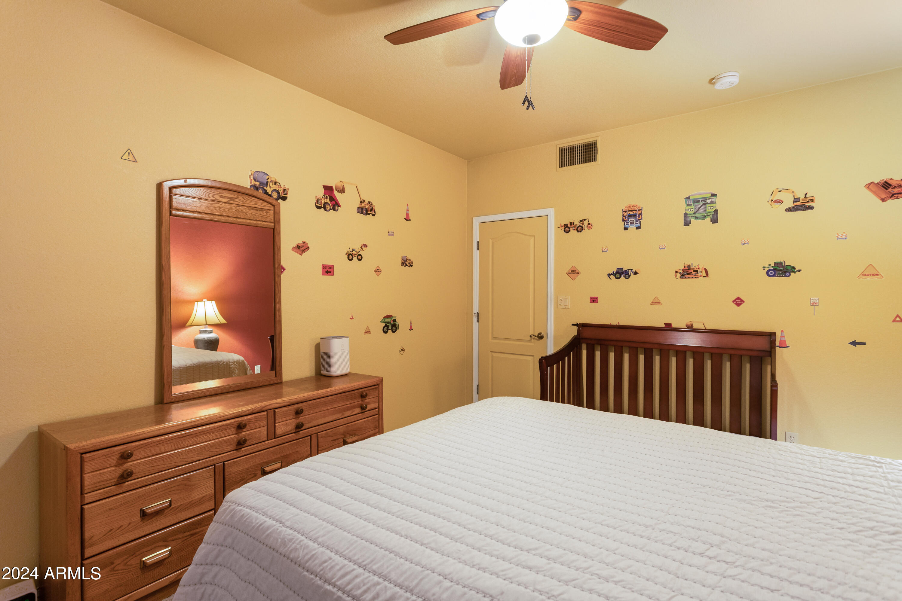 SUMMIT HIGHLANDS - Residential
