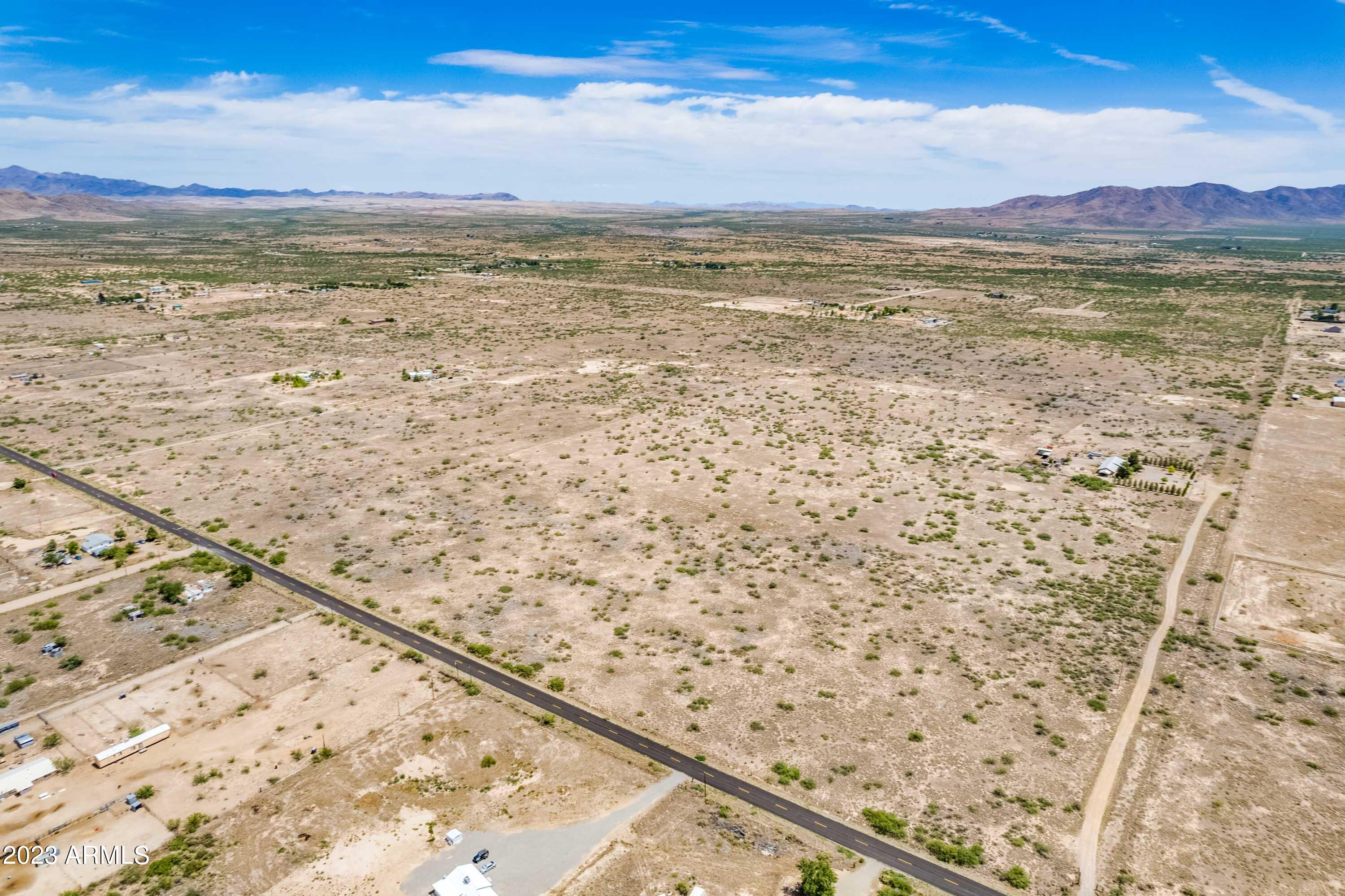 000 W Marguerite Road 24