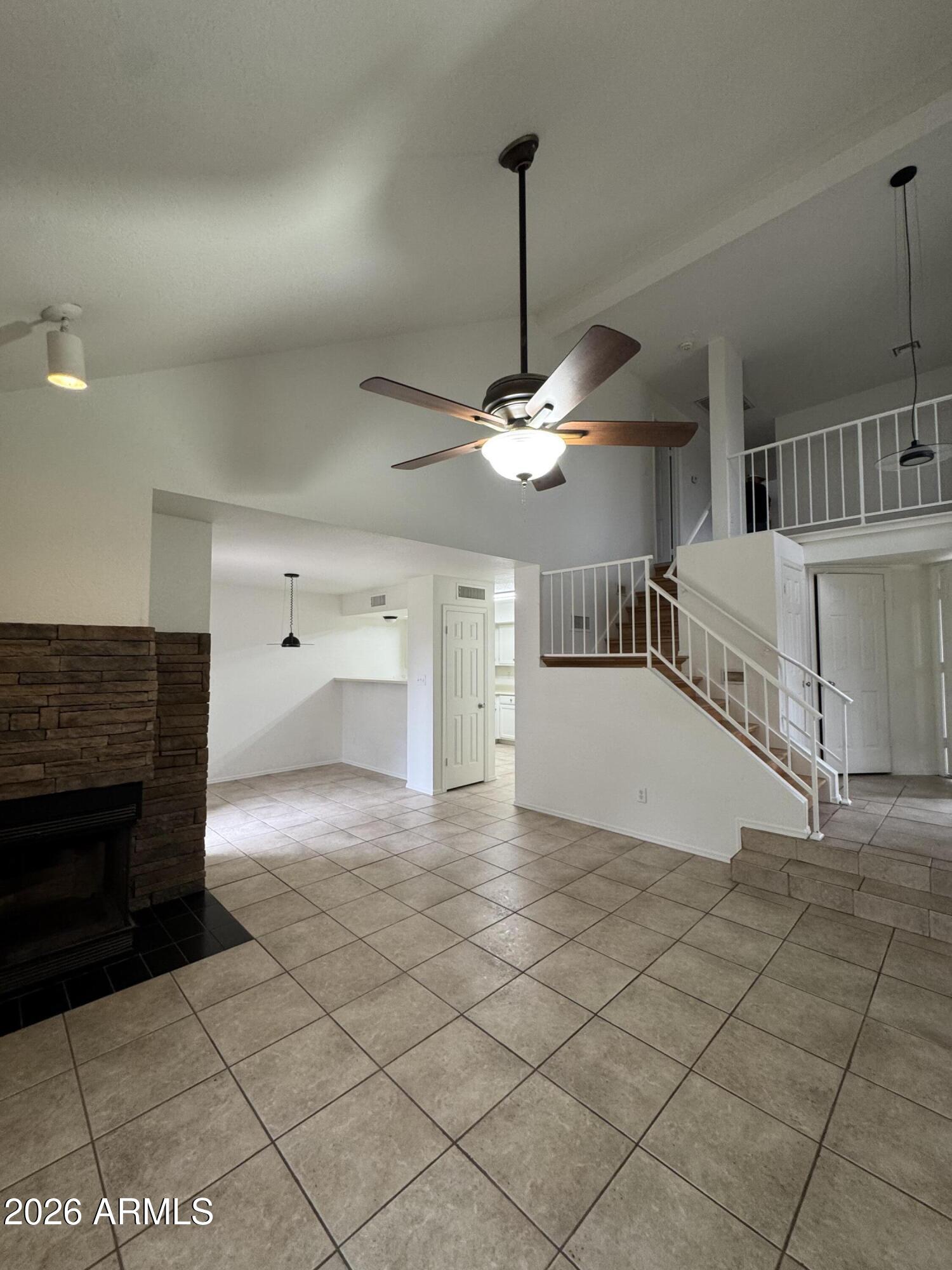 401 S SEAWYNDS Boulevard