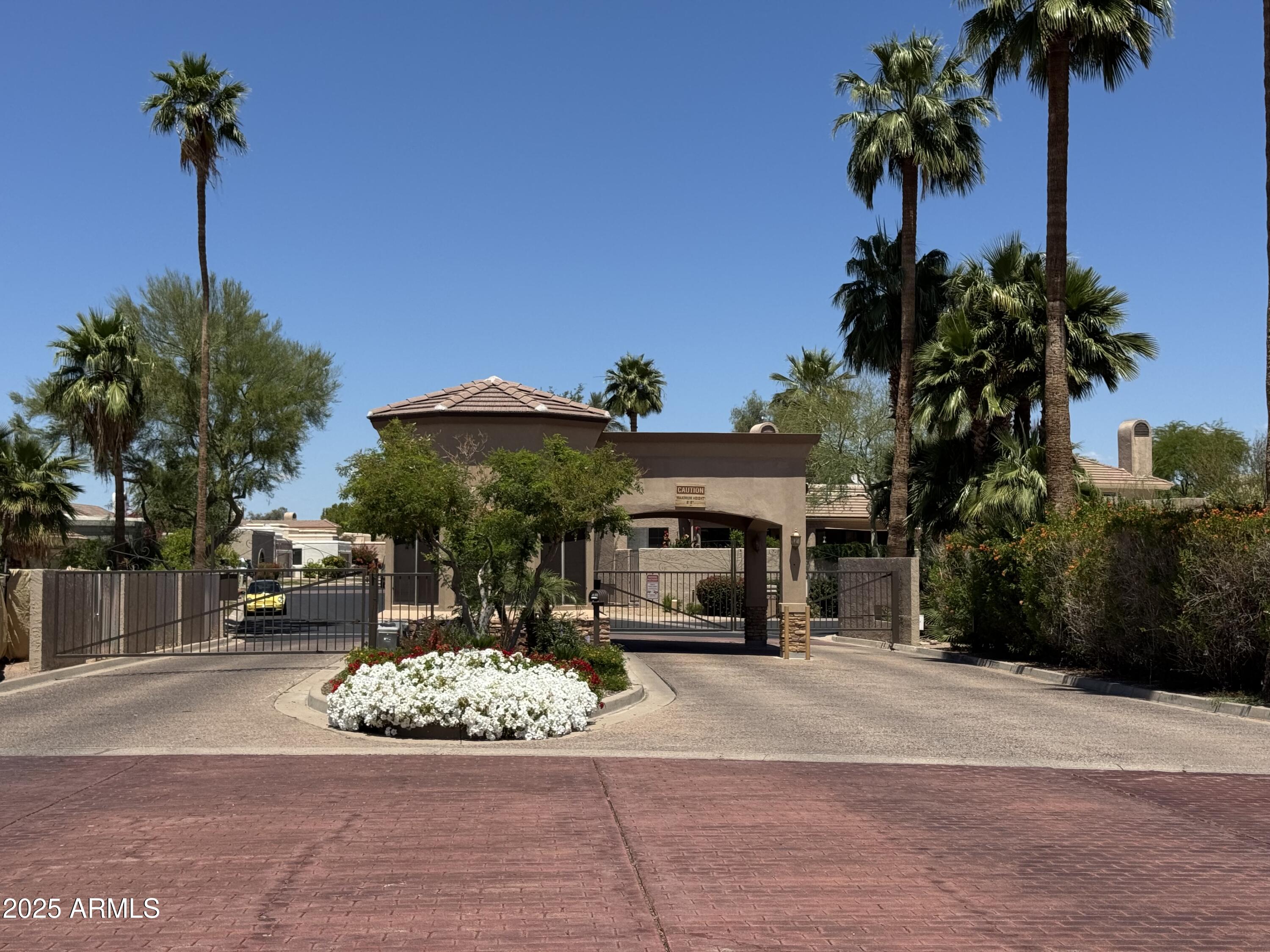 8100 E Camelback Road Lot 14