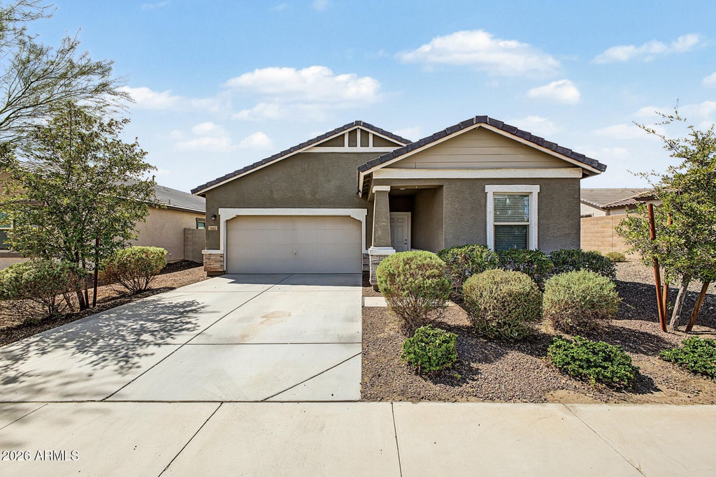 Photo of 5882 N 195th Drive, Litchfield Park, AZ 85340 (MLS # 7084452)