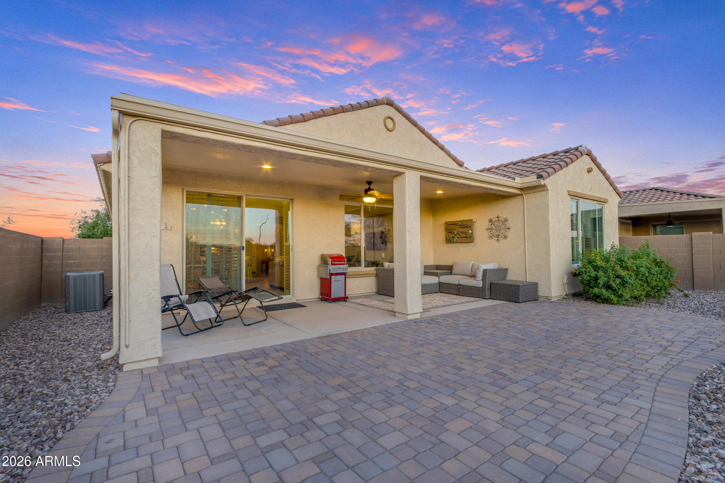 3900 N COTTONWOOD Drive