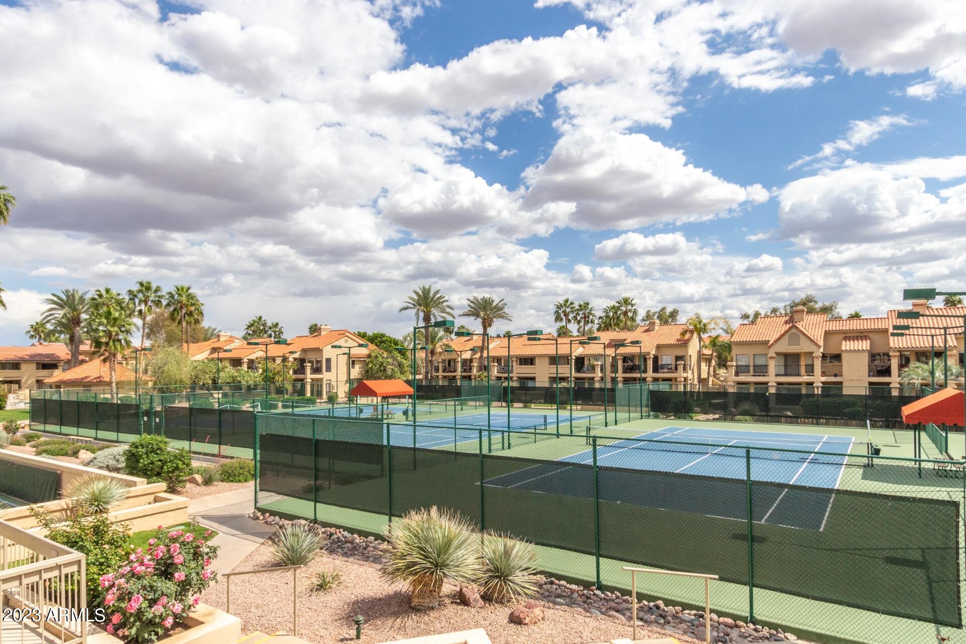 9711 E MOUNTAIN VIEW Road 2500