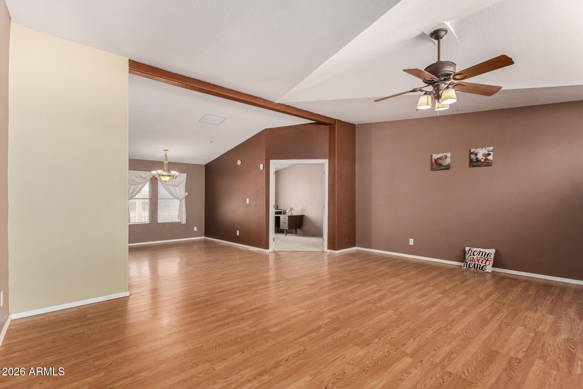 23851 W TETHER Trail