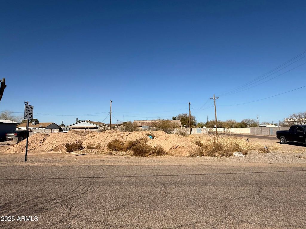 Photo of 630 W Patton Avenue #16, Coolidge, AZ 85128 (MLS # 6816868)