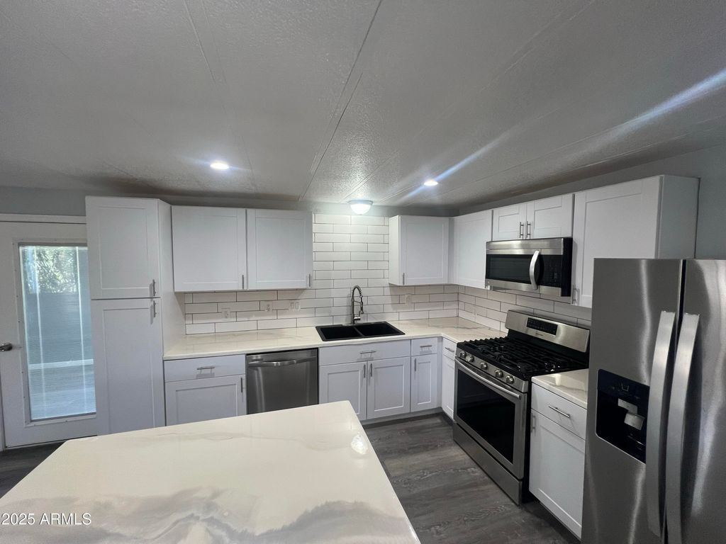 Photo of 10701 N 99th Avenue #235, Peoria, AZ 85345 (MLS # 6916717)