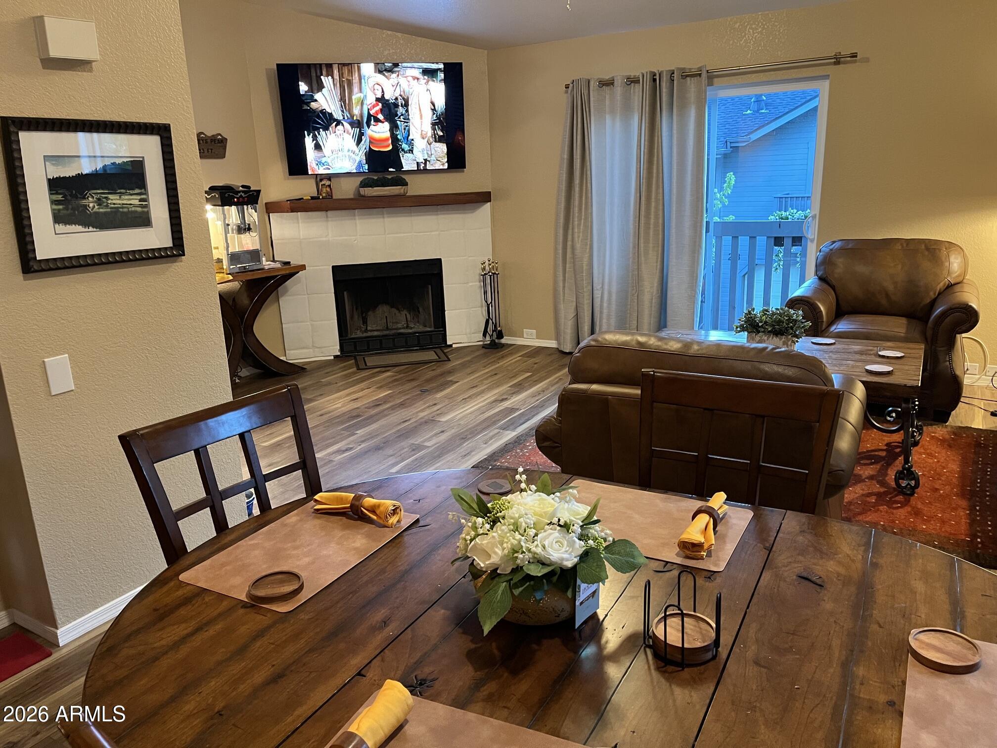 111 E Oak Avenue 27