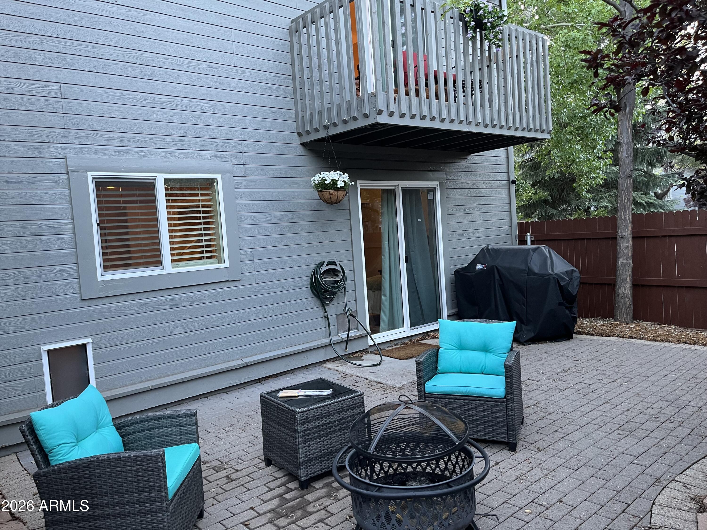 111 E Oak Avenue 27