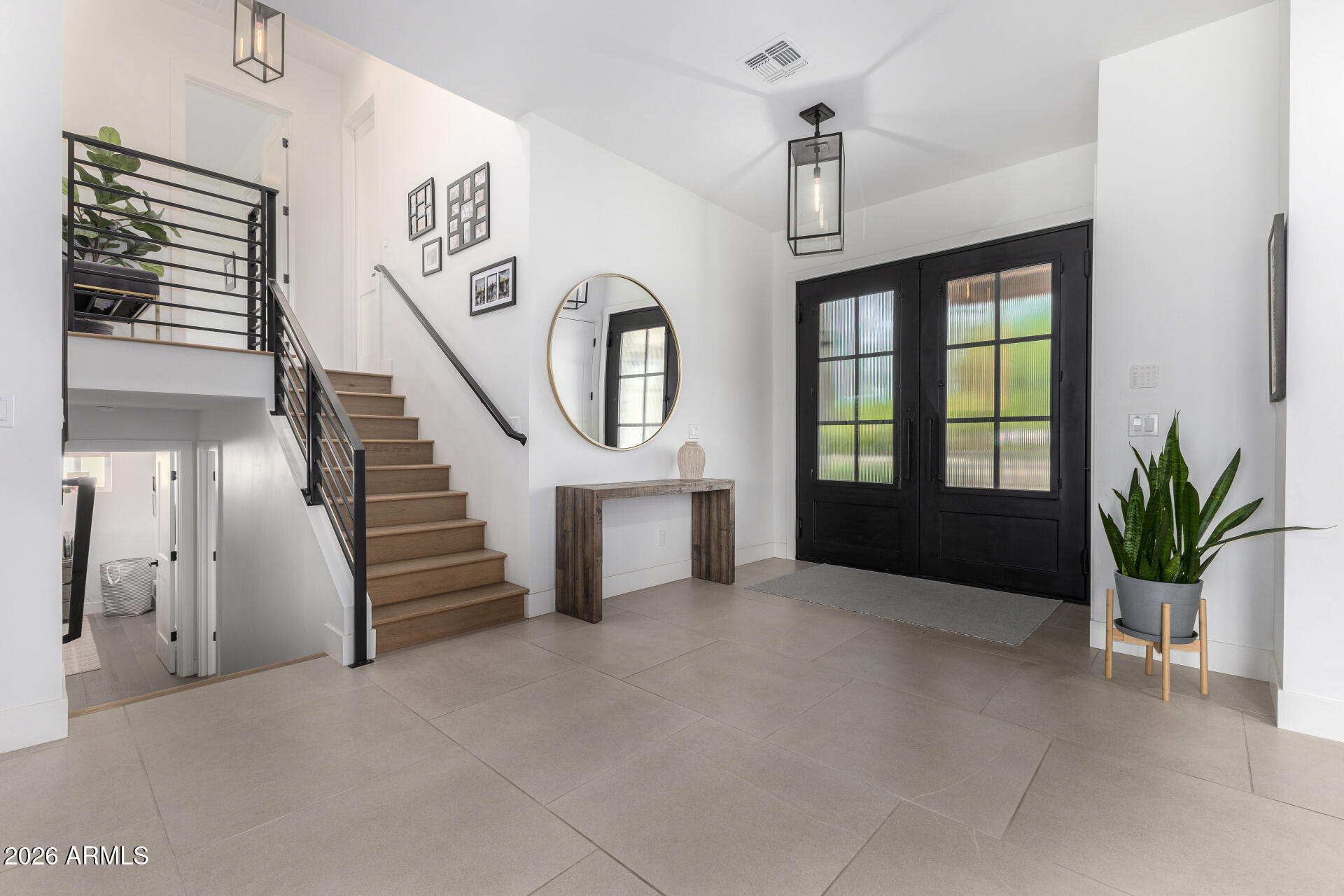 5426 E SWEETWATER Avenue