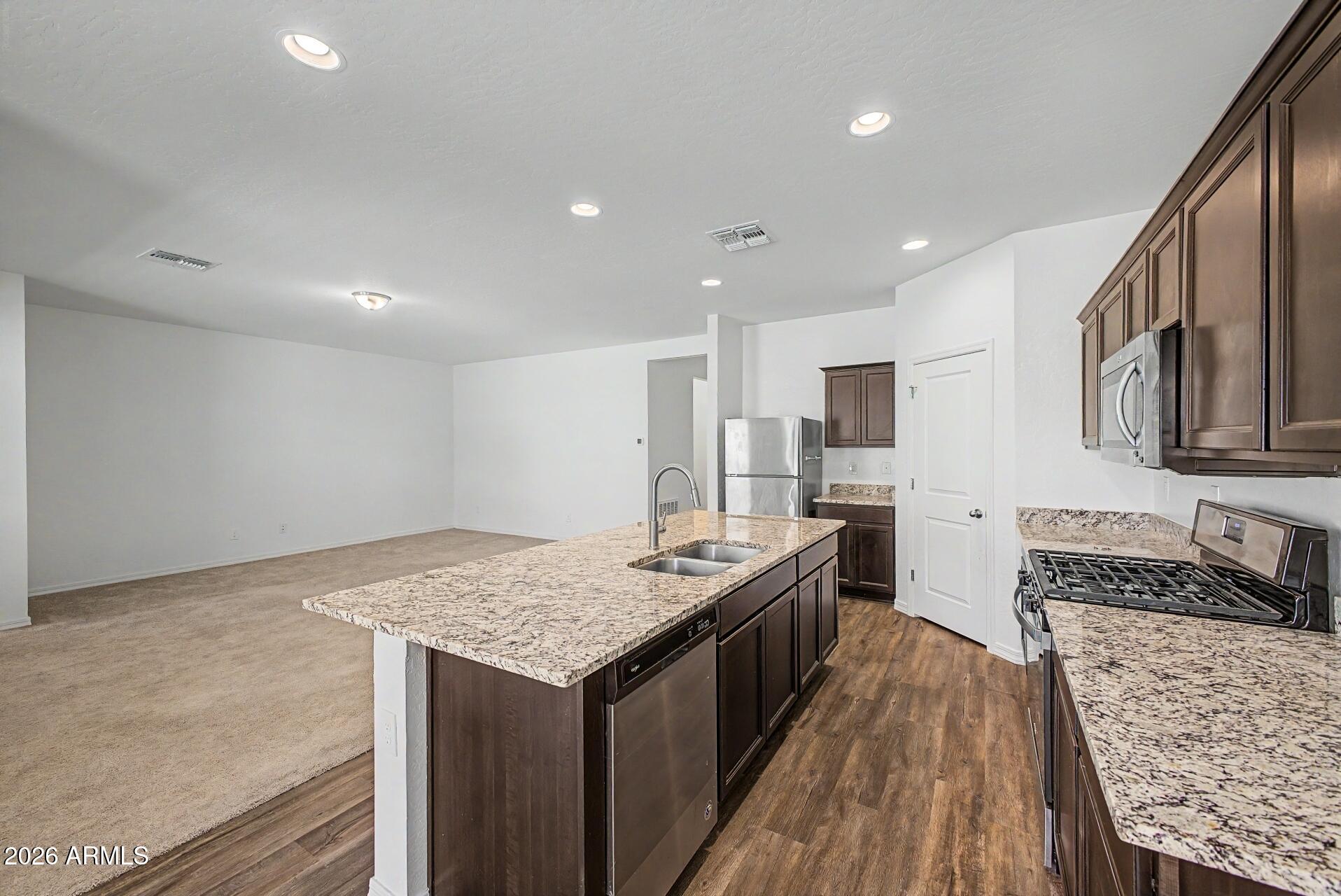 SAN TAN HEIGHTS PARCEL C-5 - Residential